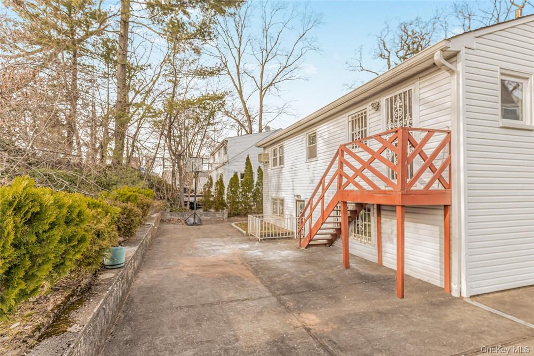 #20 photo, 47 Shelburne Road, Yonkers , NY 10710