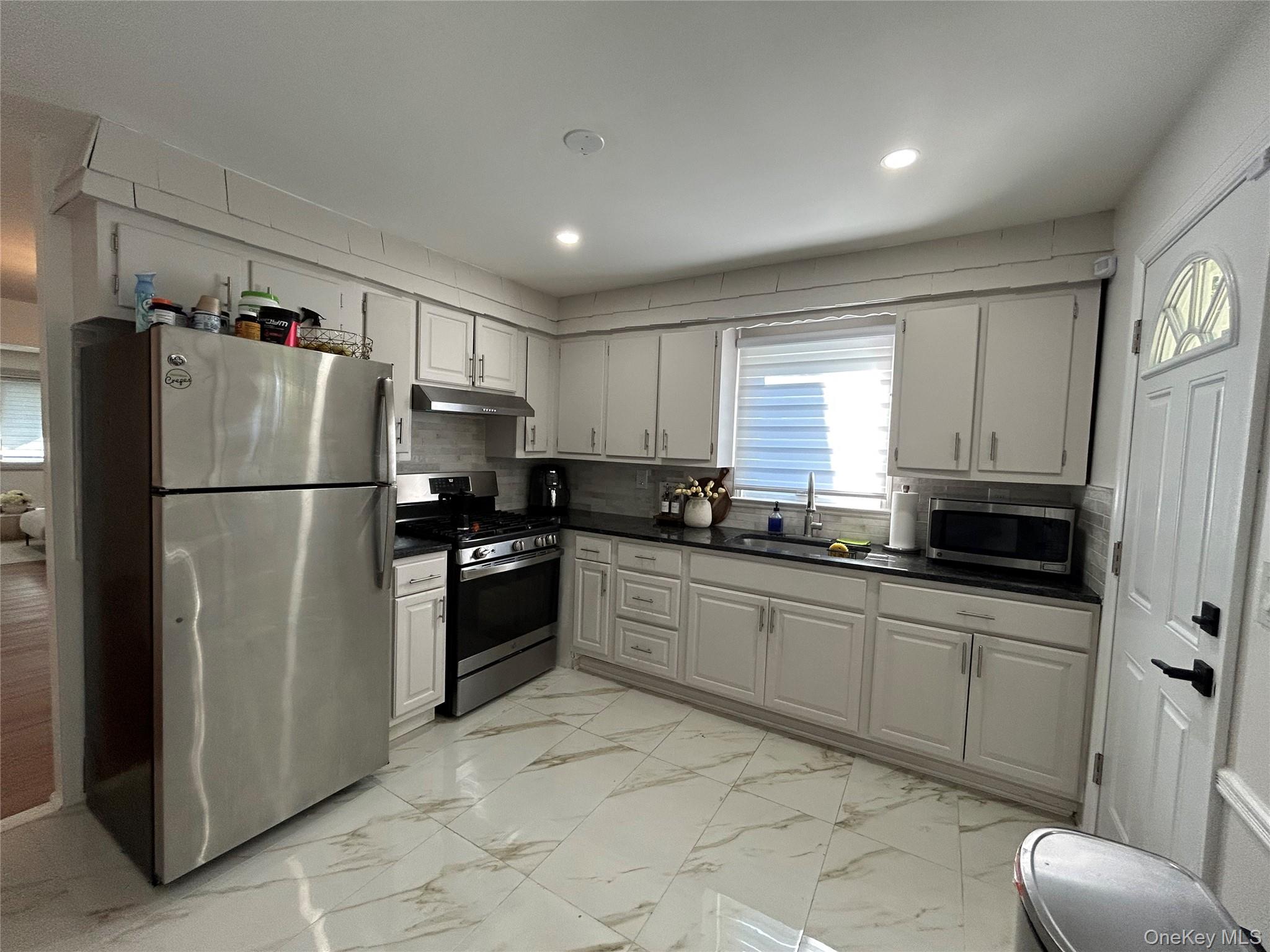 #9 photo, 47 Shelburne Road, Yonkers , NY 10710