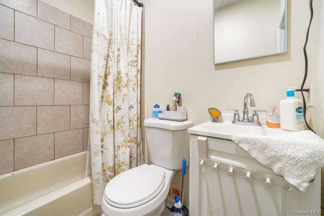 #18 photo, 39 Church Street, Port Jervis , NY 12771