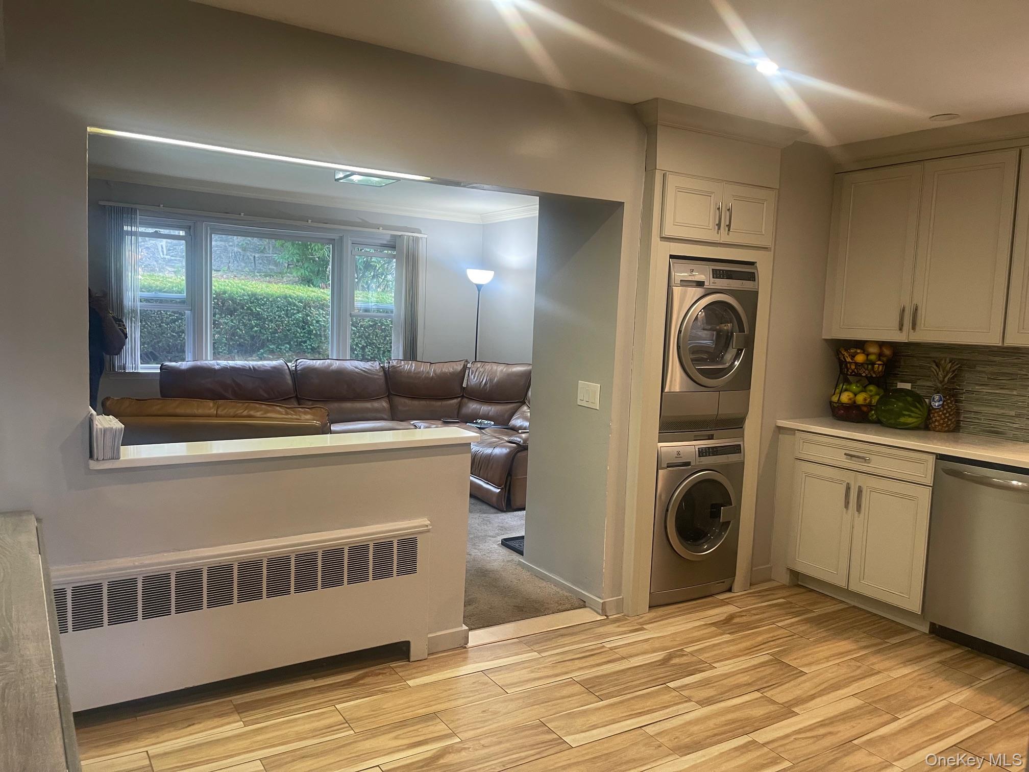 #8 photo, 147 Chase Avenue, Yonkers , NY 10703