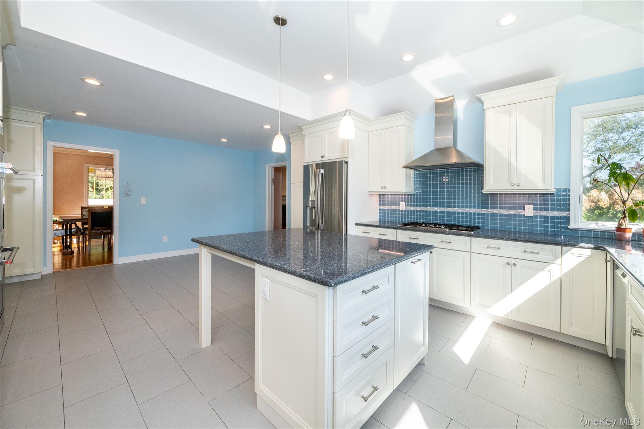 #10 photo, 18 Lomond Place, New Rochelle , NY 10804