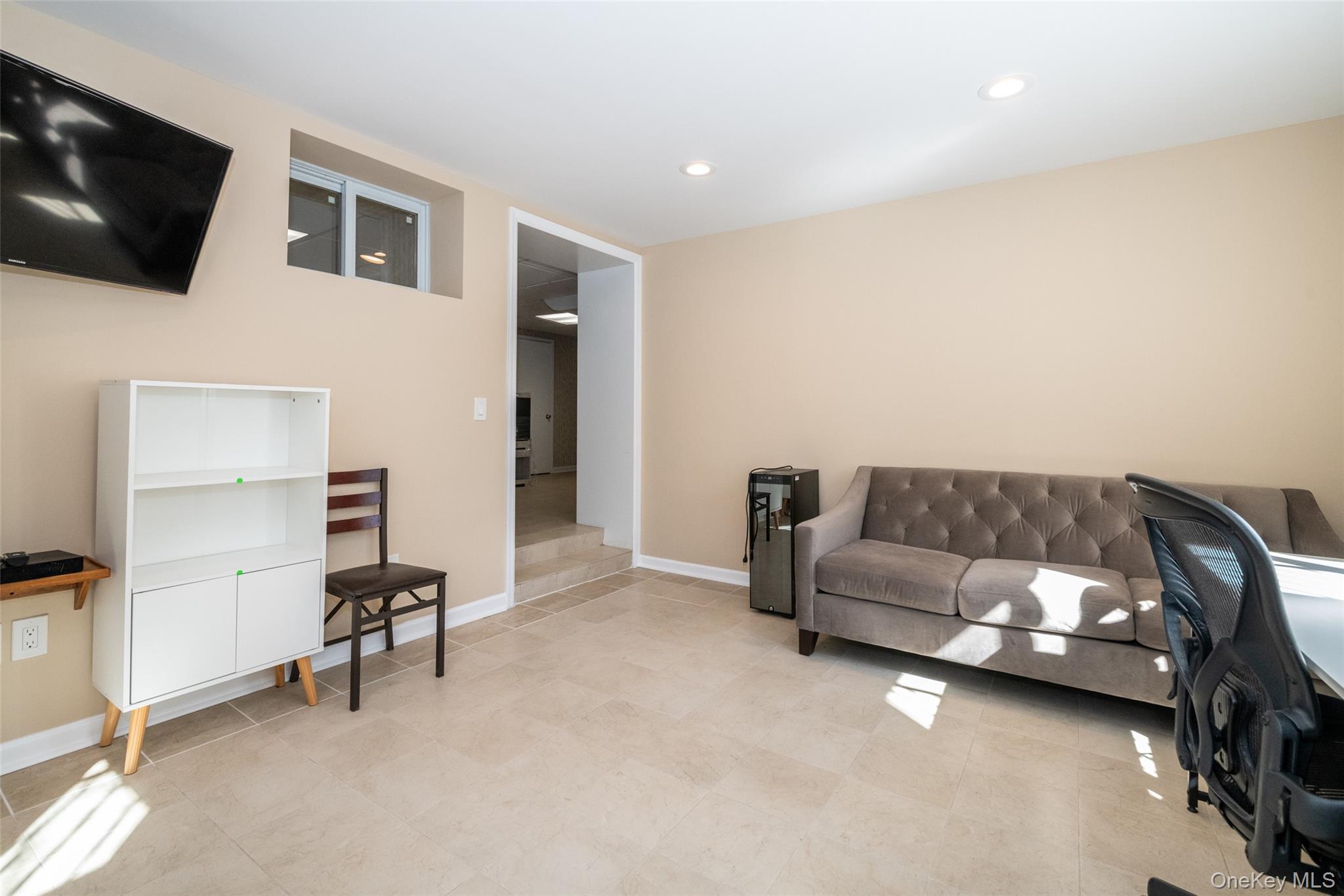 #20 photo, 18 Lomond Place, New Rochelle , NY 10804