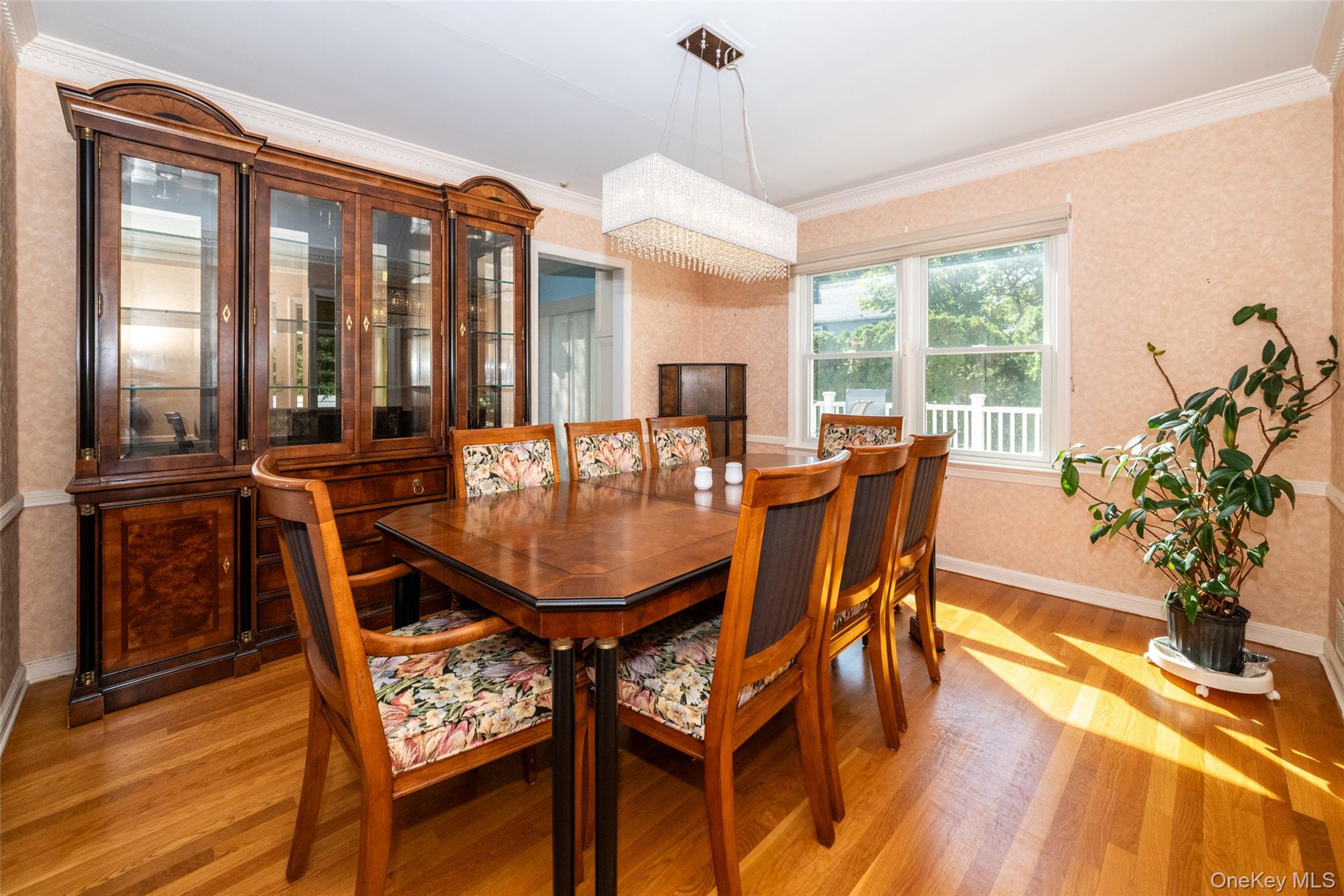 #4 photo, 18 Lomond Place, New Rochelle , NY 10804