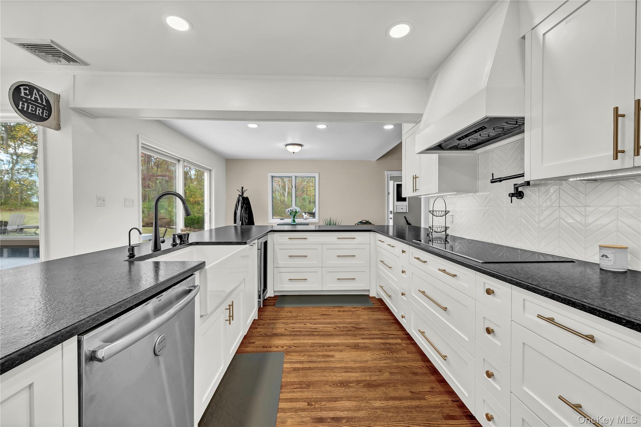 #17 photo, 151 Oak Ridge Circle, Mahopac , NY 10541