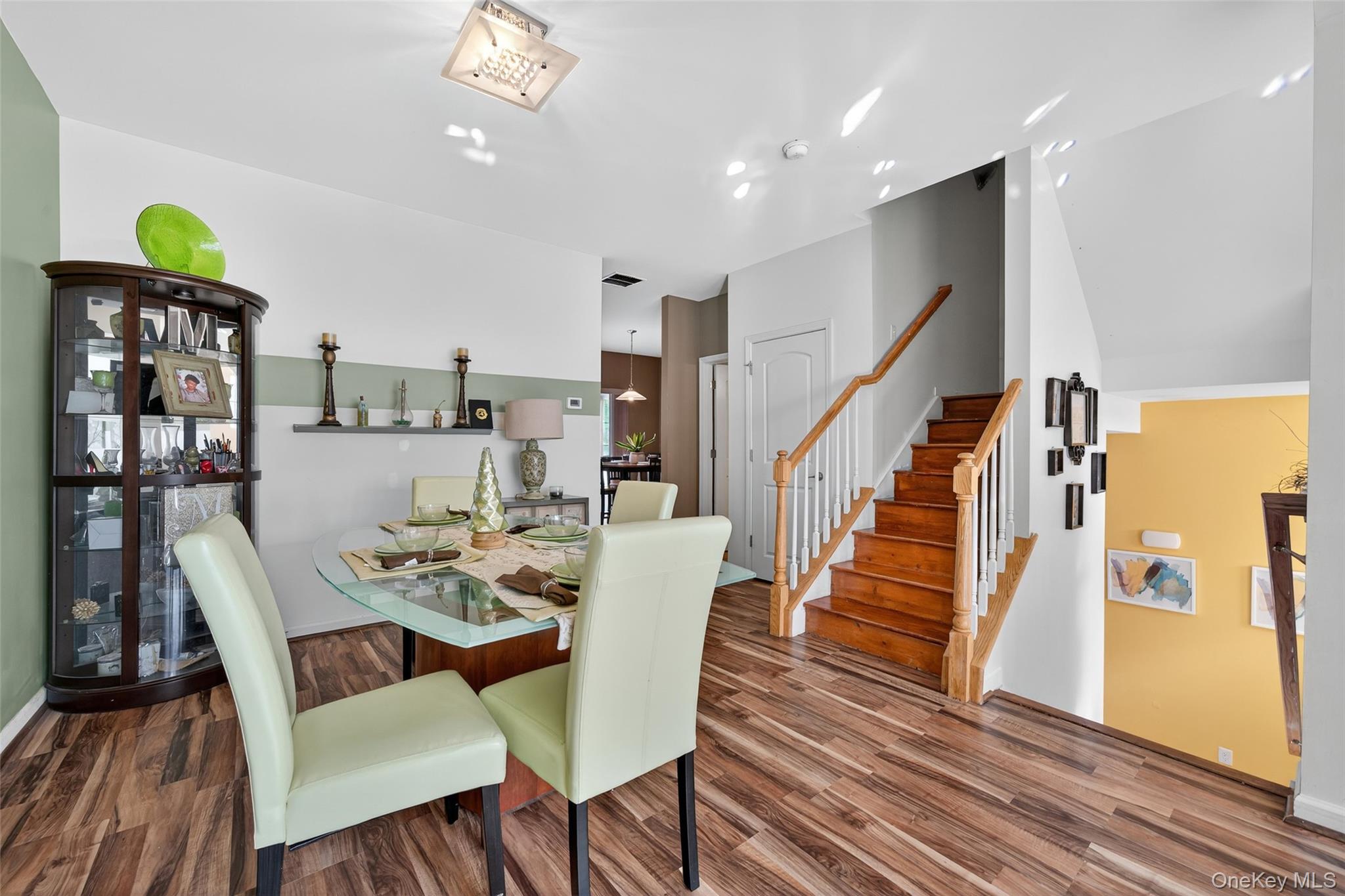 #10 photo, 1404 Hawthorn Way, New Windsor , NY 12553