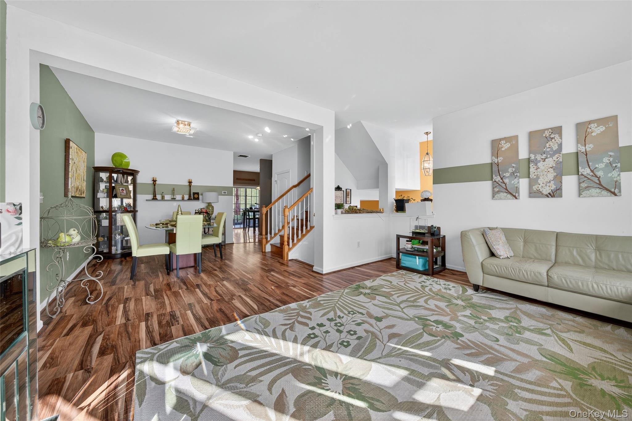 #6 photo, 1404 Hawthorn Way, New Windsor , NY 12553