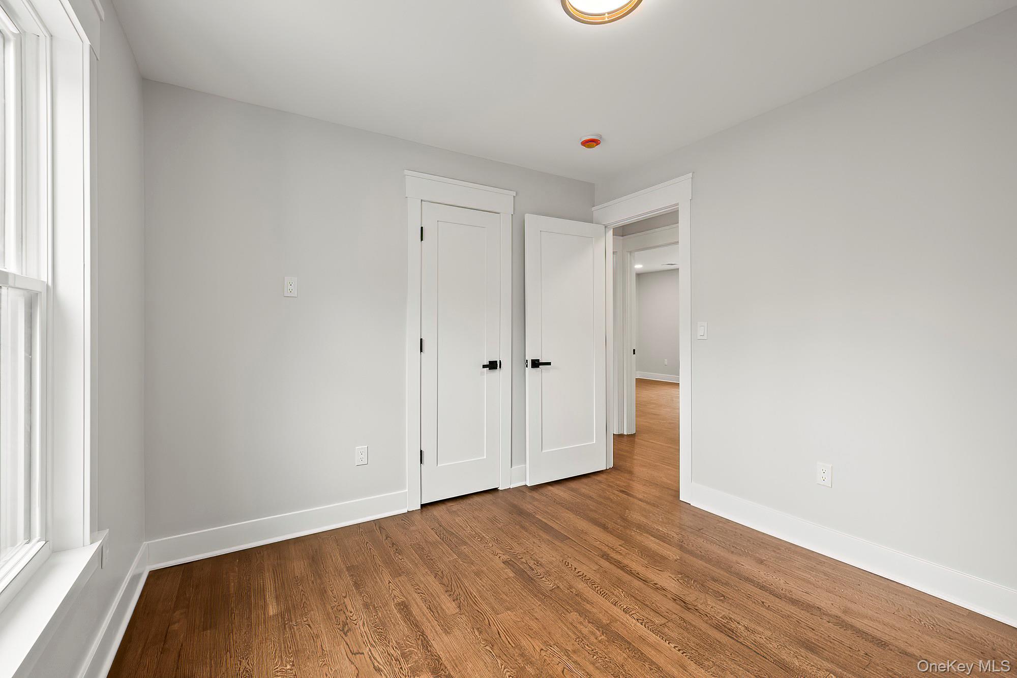 #15 photo, 9 Stadium Road, White Plains , NY 10607