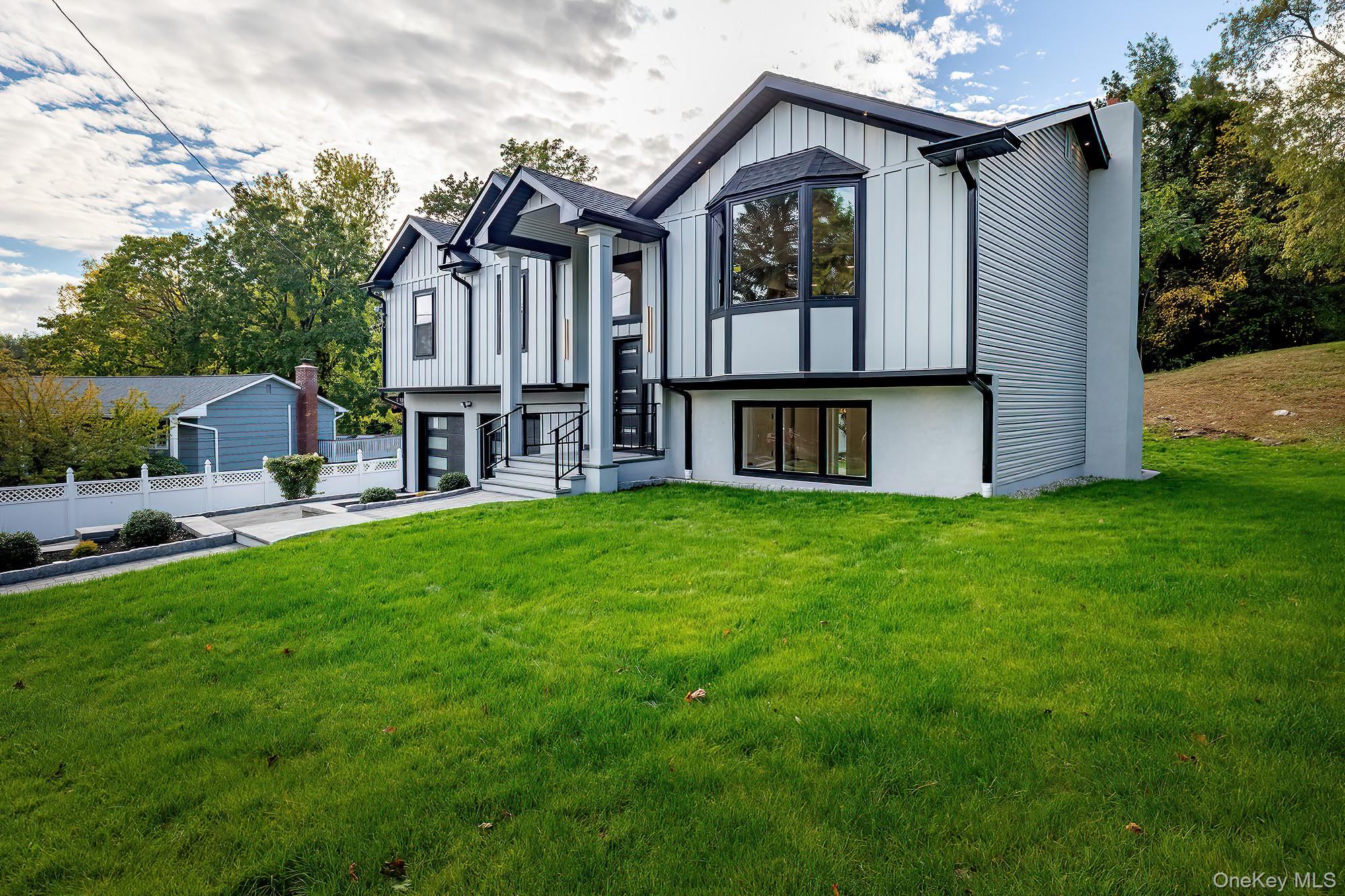 #2 photo, 9 Stadium Road, White Plains , NY 10607