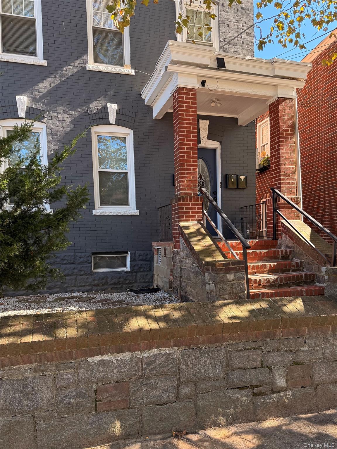 #1 photo, 437 Locust Street, Mount Vernon , NY 10552