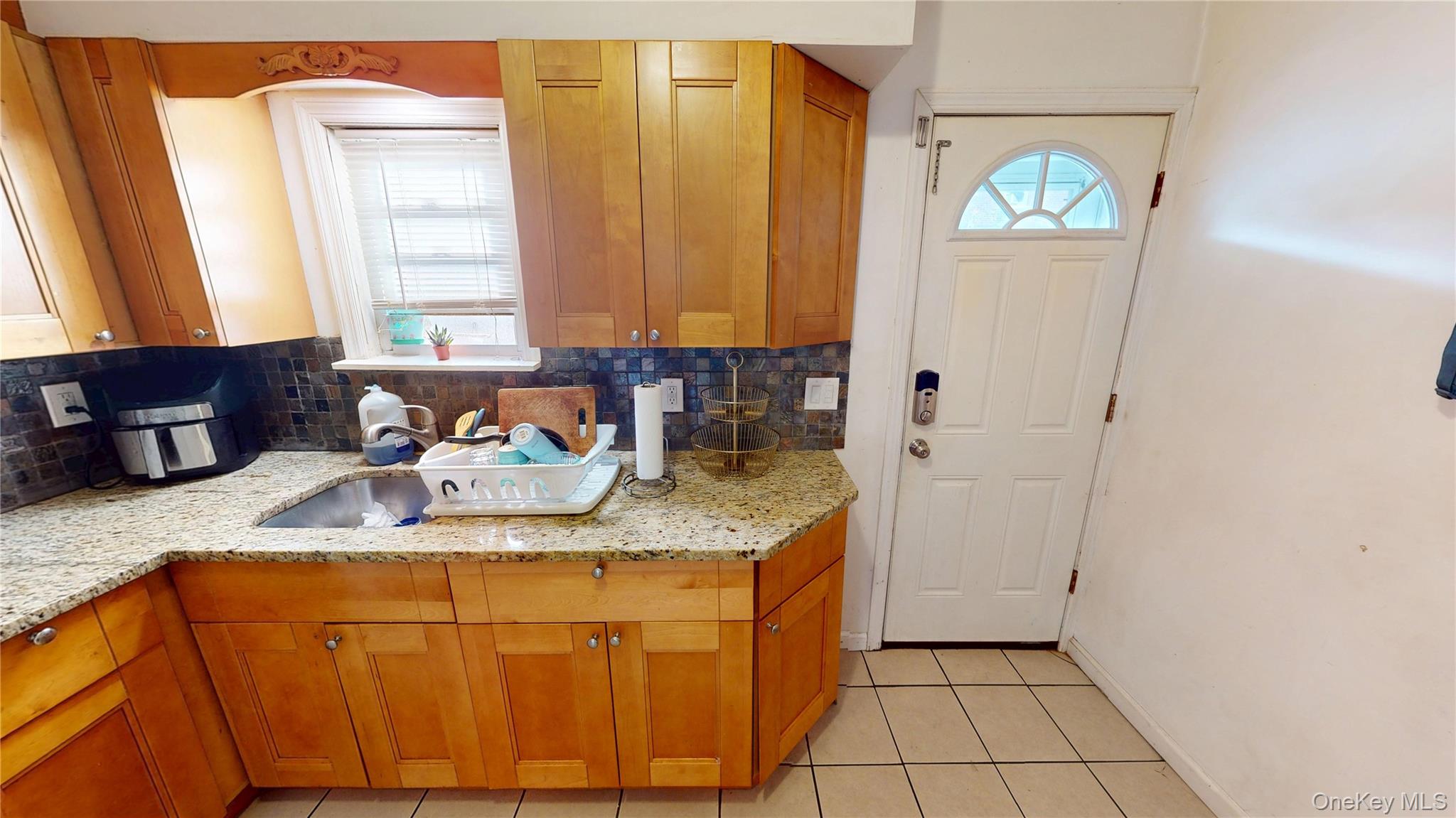 #4 photo, 24 5th Street, New Rochelle , NY 10801