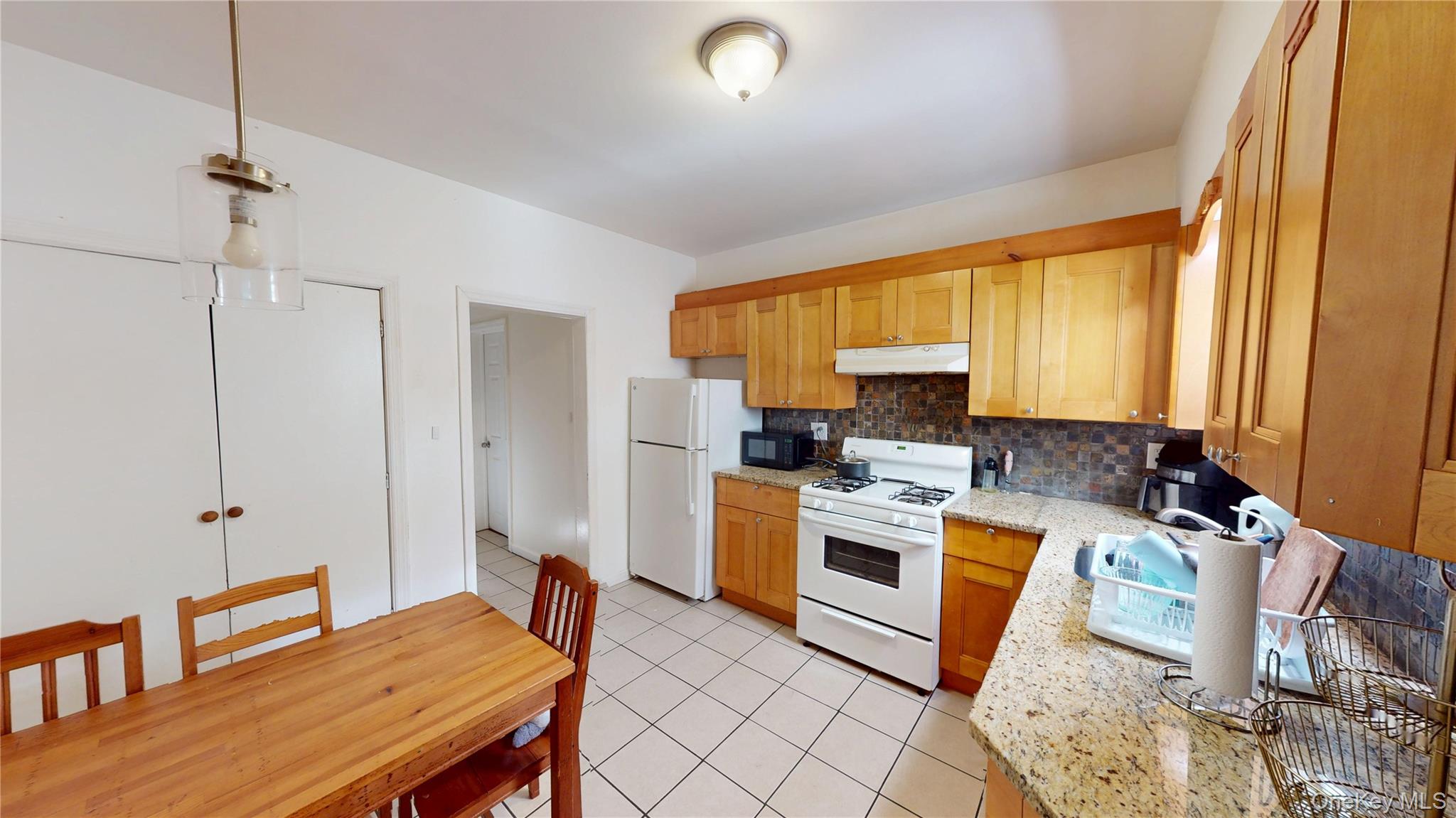 #5 photo, 24 5th Street, New Rochelle , NY 10801