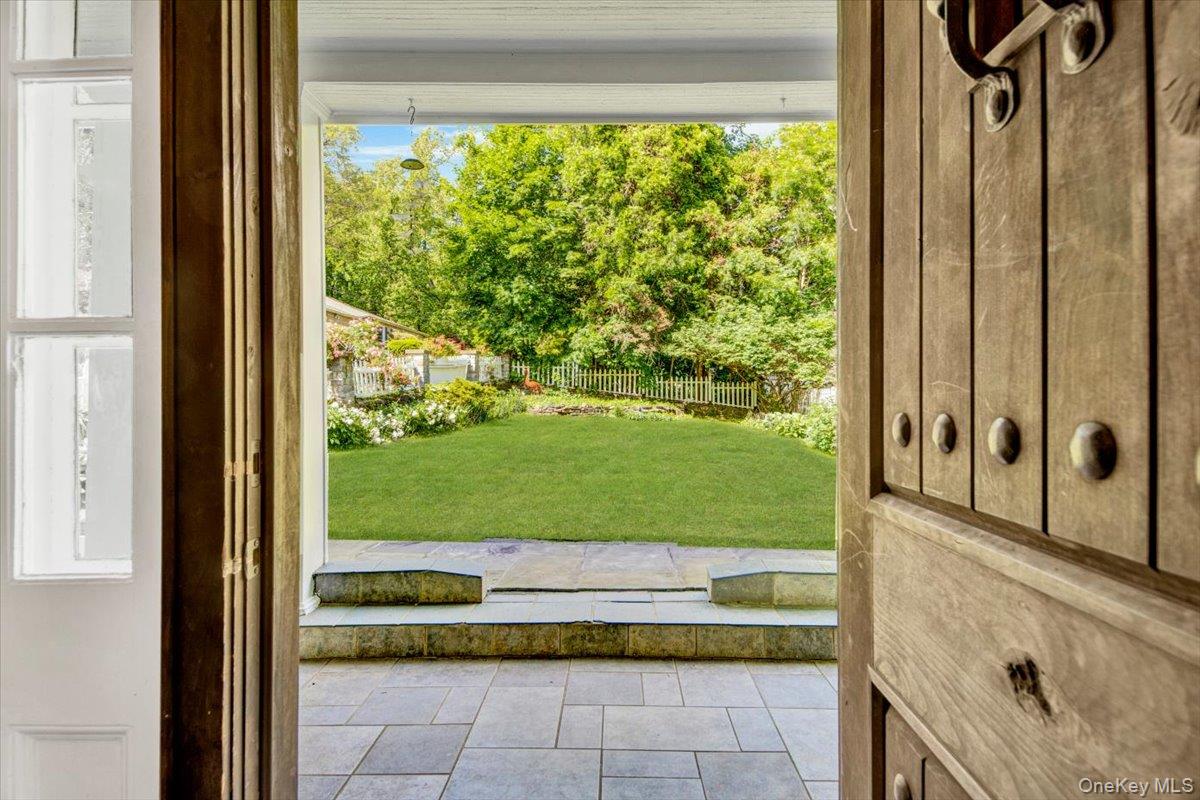 #10 photo, 6 Sunset Lane, Hartsdale , NY 10530