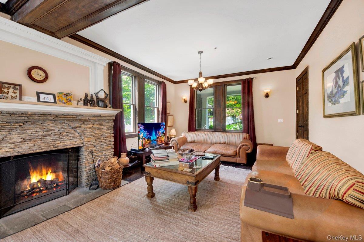 #12 photo, 6 Sunset Lane, Hartsdale , NY 10530