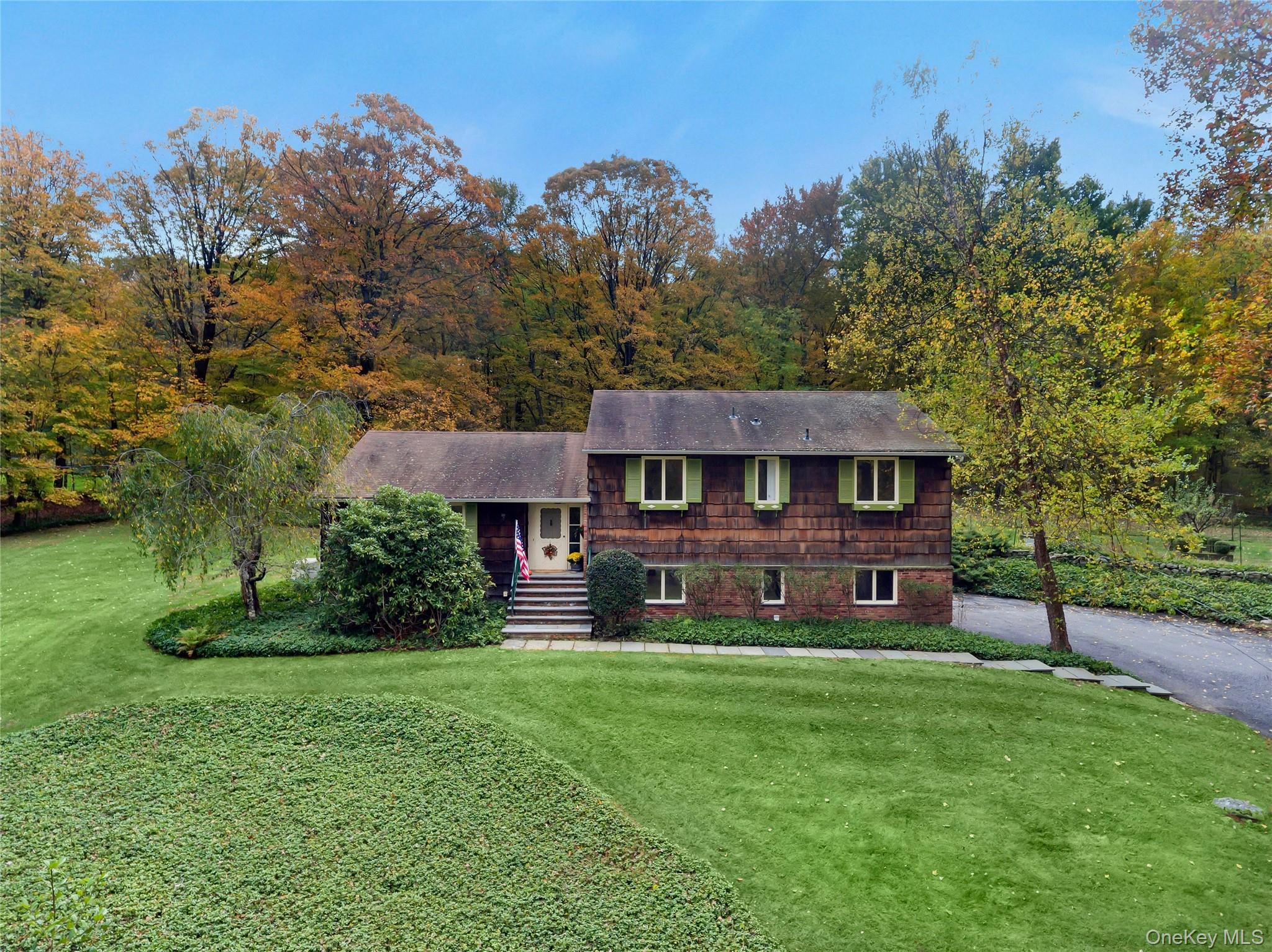 #2 photo, 12 Seven Oaks Lane, Brewster , NY 10509