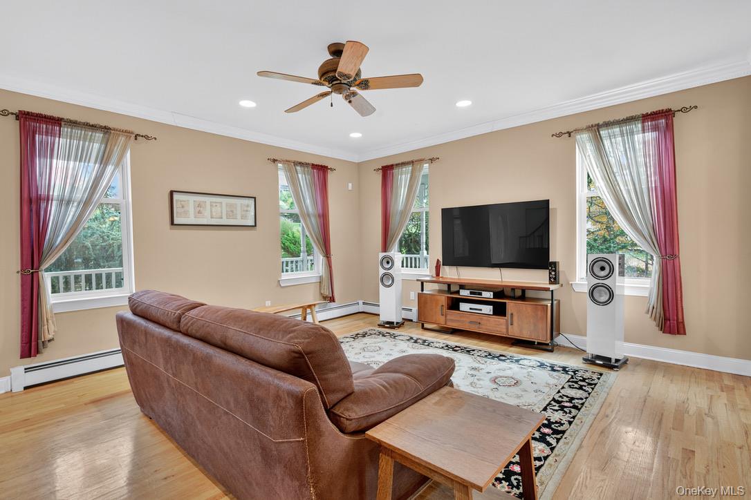 #5 photo, 9 Country Woods Drive, Chester , NY 10918