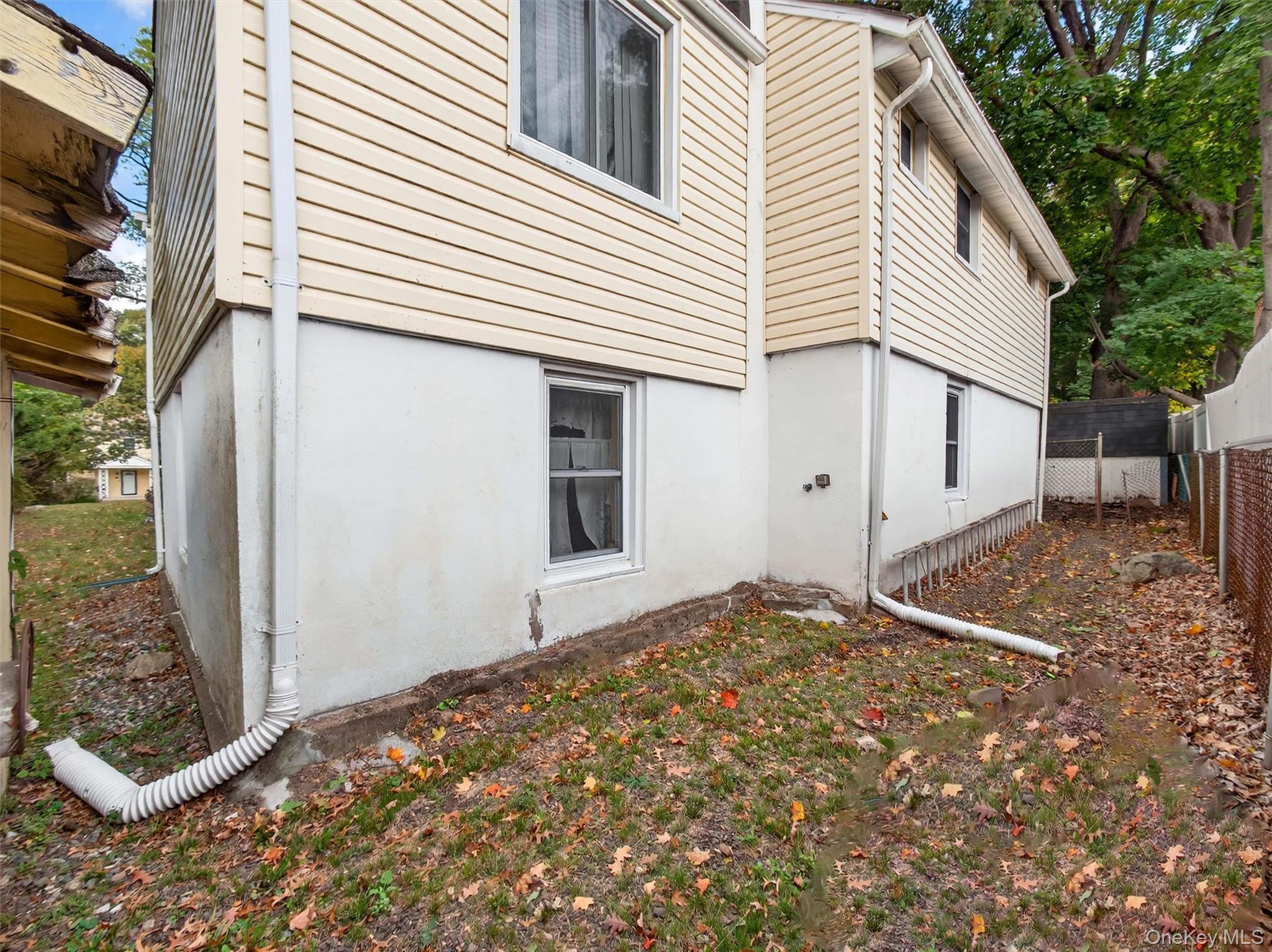 #8 photo, 5 Interstate Street, Suffern , NY 10901