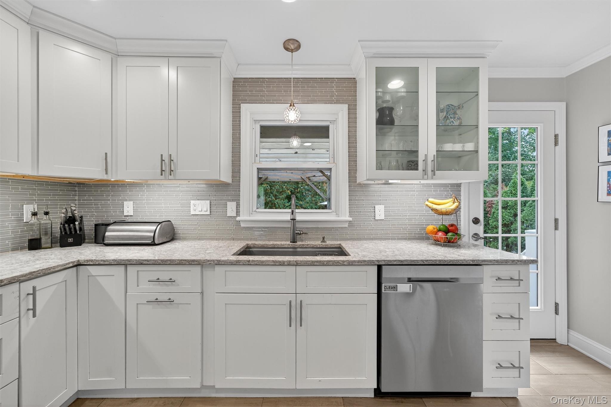 #16 photo, 11 Lexington Avenue, Suffern , NY 10901