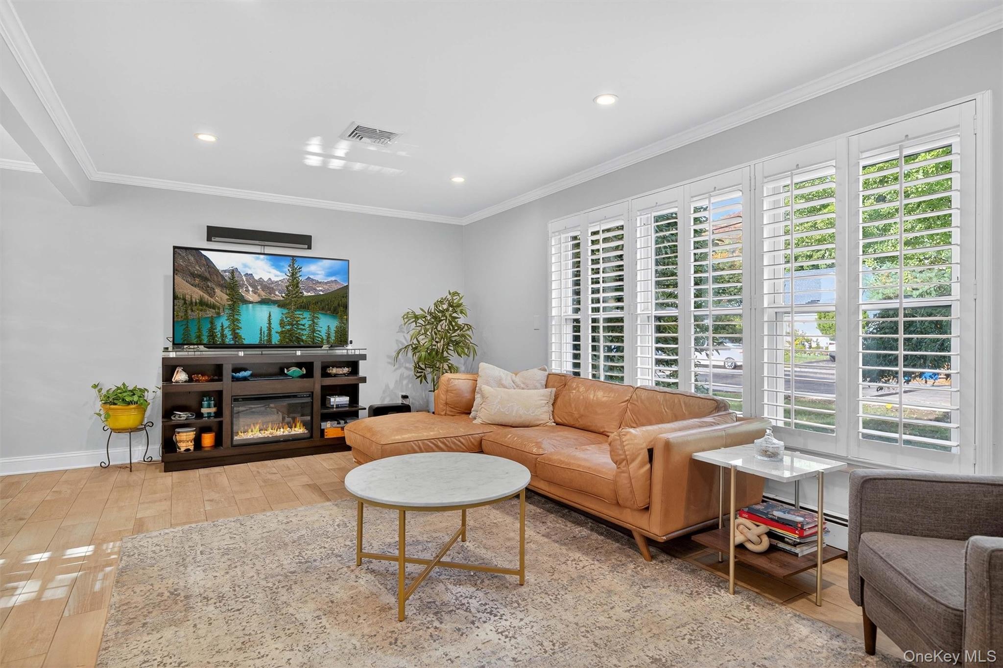 #7 photo, 11 Lexington Avenue, Suffern , NY 10901