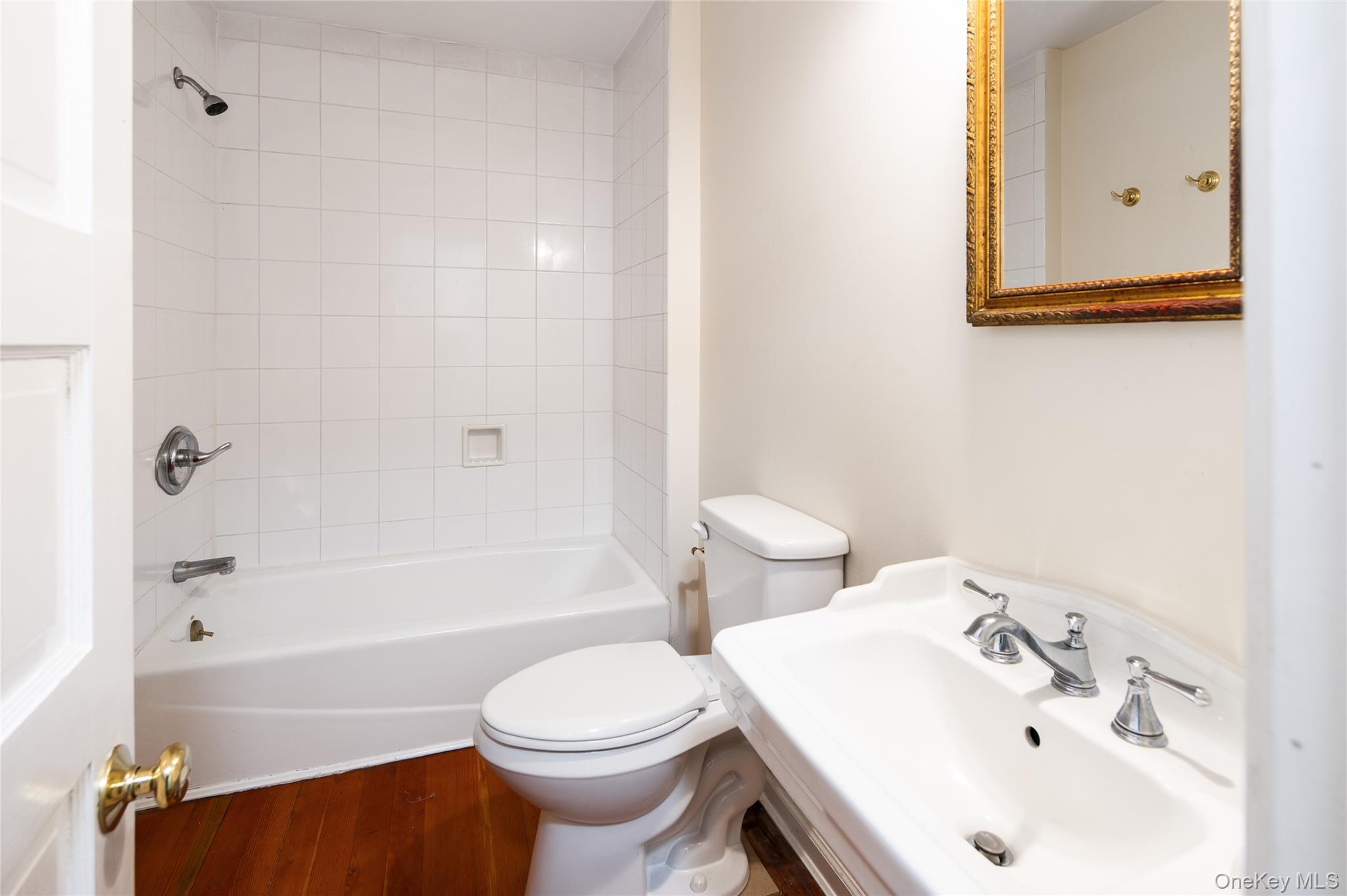 #9 photo, 31 Main Street, South Salem , NY 10590