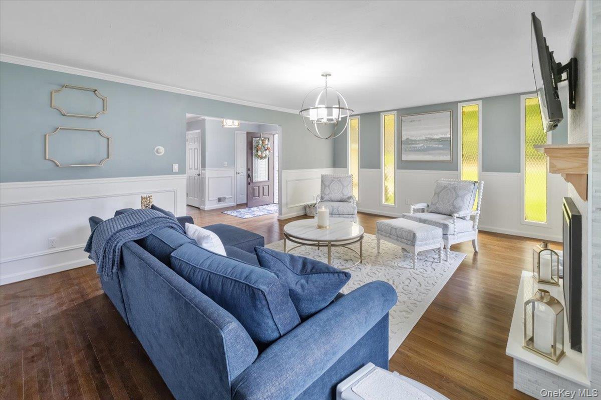 #3 photo, 107 Tennyson Drive, Nanuet , NY 10954