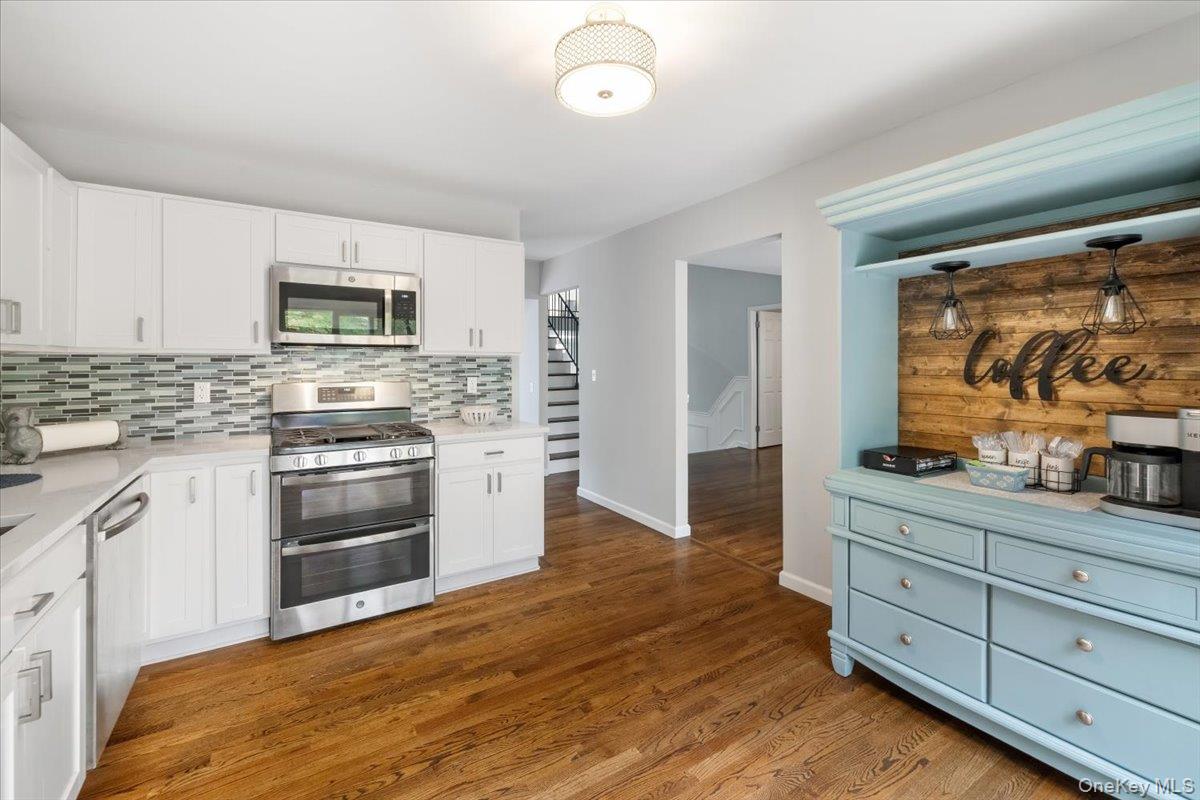 #9 photo, 107 Tennyson Drive, Nanuet , NY 10954