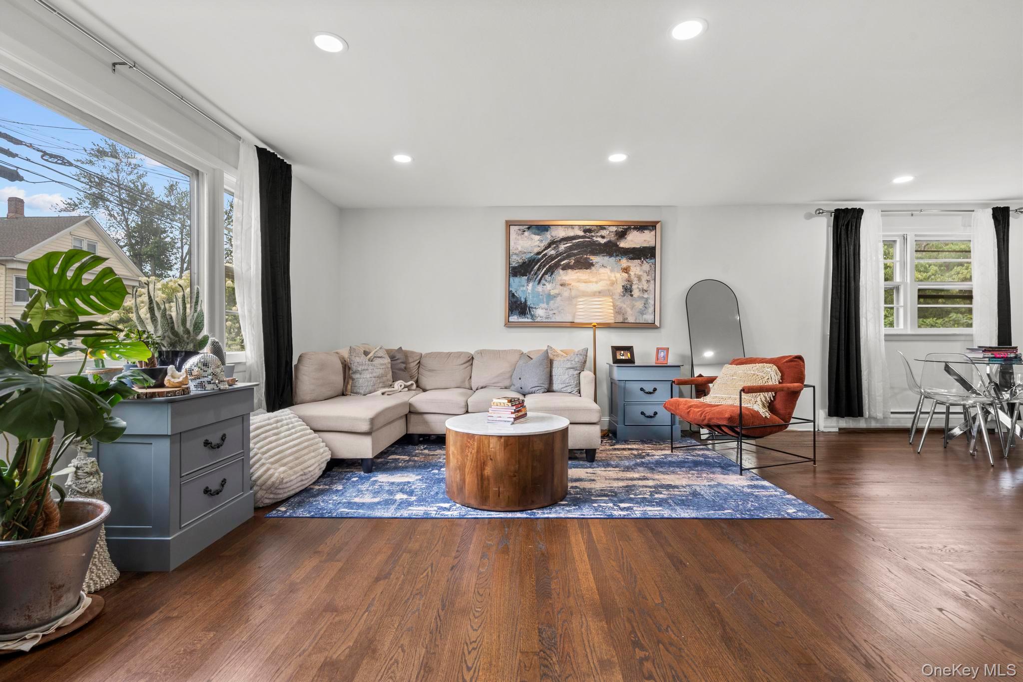 #4 photo, 123-125 Summerfield Avenue, Bridgeport , CT 06610