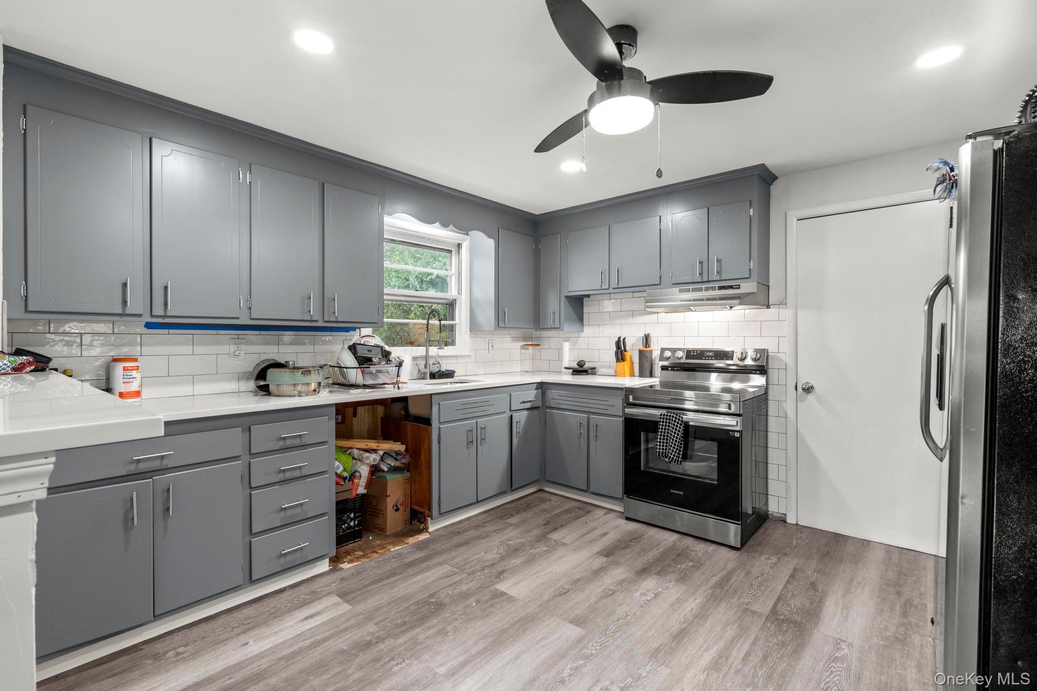 #7 photo, 123-125 Summerfield Avenue, Bridgeport , CT 06610