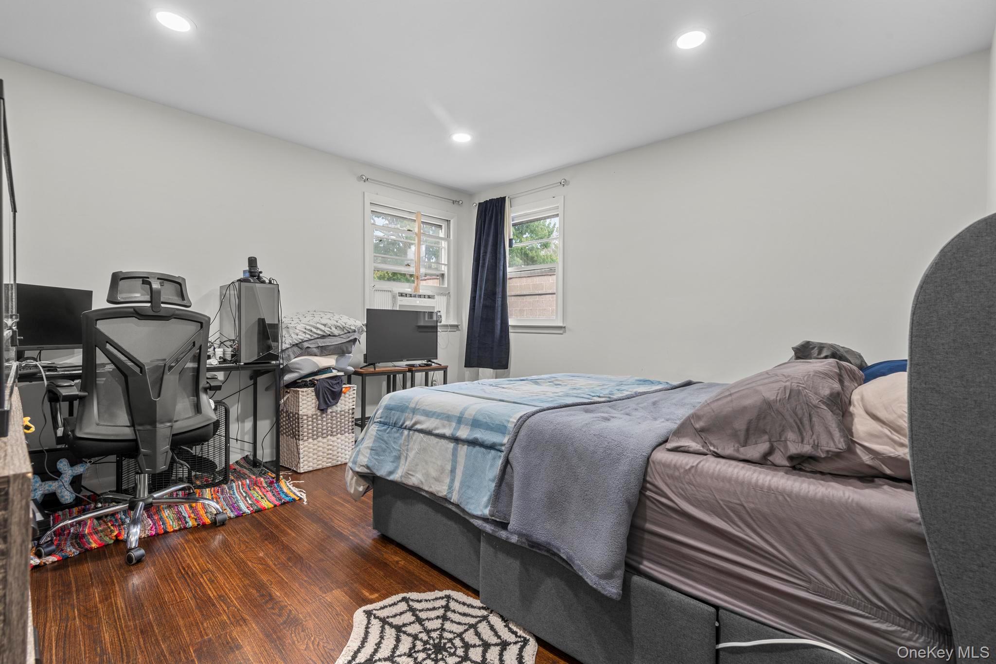 #9 photo, 123-125 Summerfield Avenue, Bridgeport , CT 06610