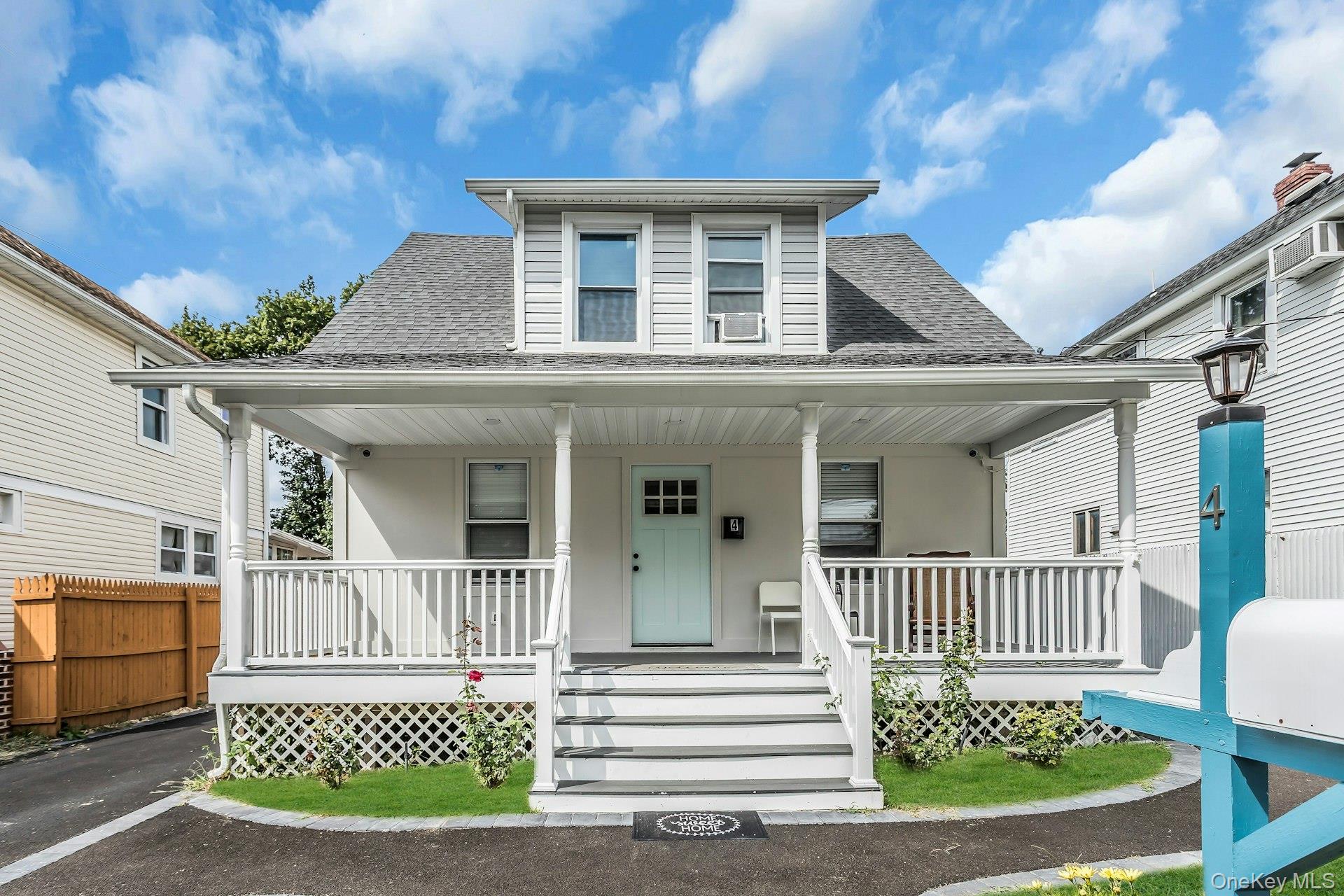 #1 photo, 4 W 11th Street, サフォーク郡 Huntington Station , NY 11746