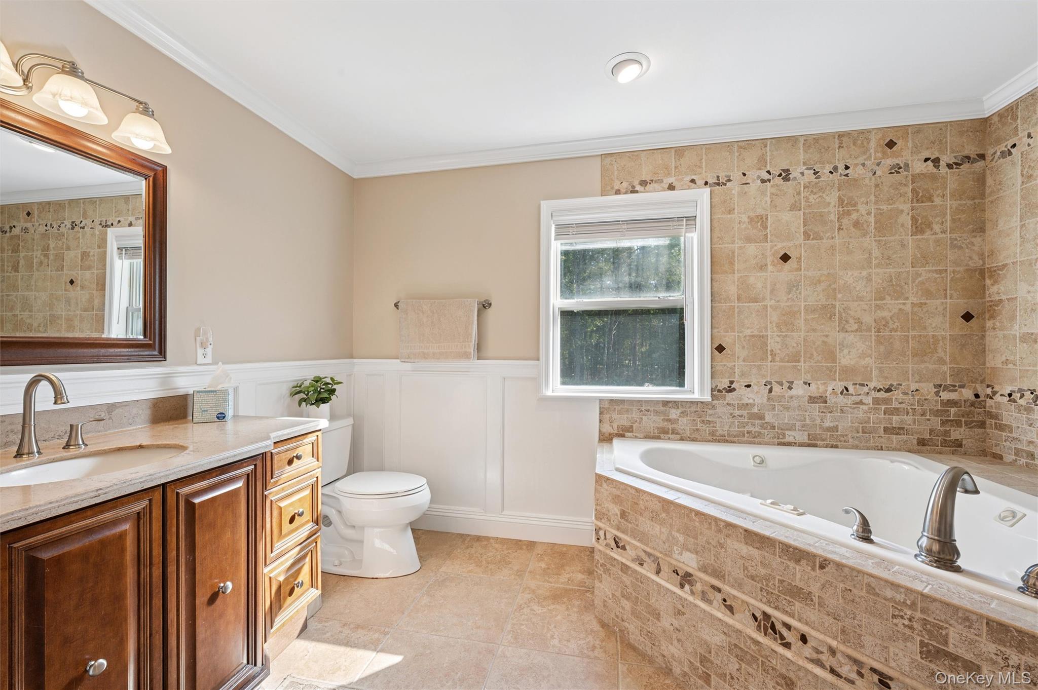 #17 photo, 4 Palace Court, サフォーク郡 Manorville , NY 11949