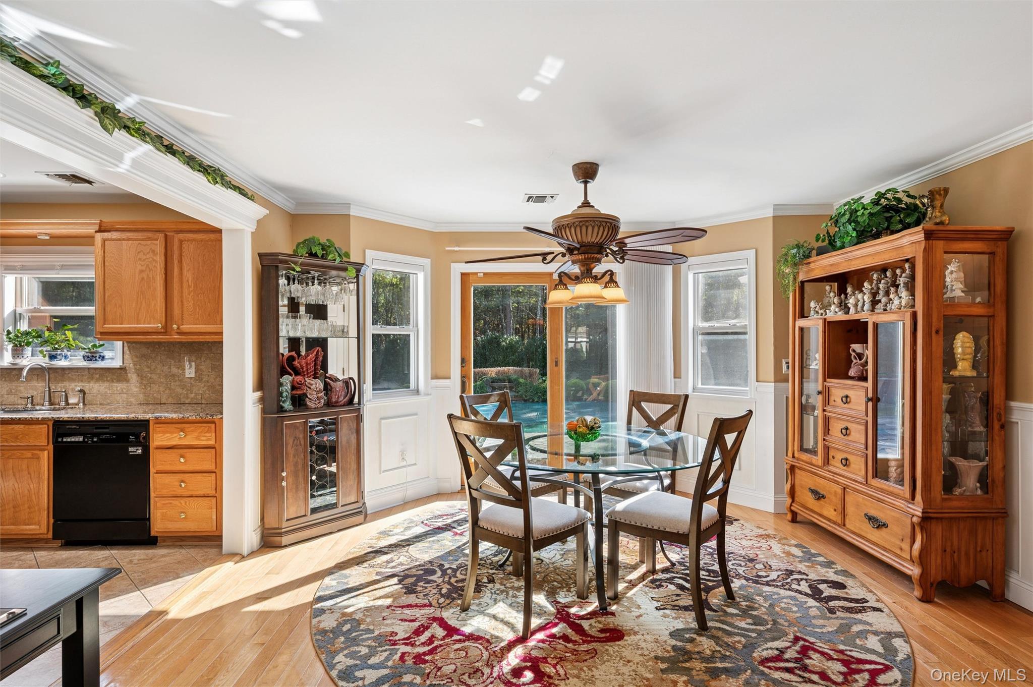 #7 photo, 4 Palace Court, サフォーク郡 Manorville , NY 11949