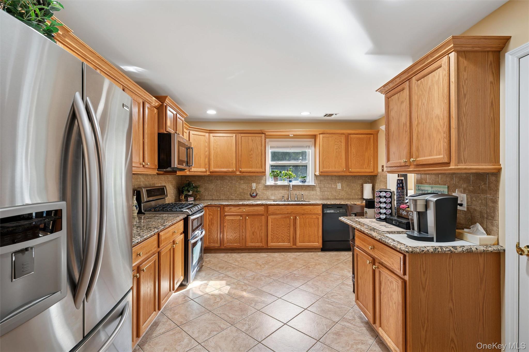 #8 photo, 4 Palace Court, サフォーク郡 Manorville , NY 11949