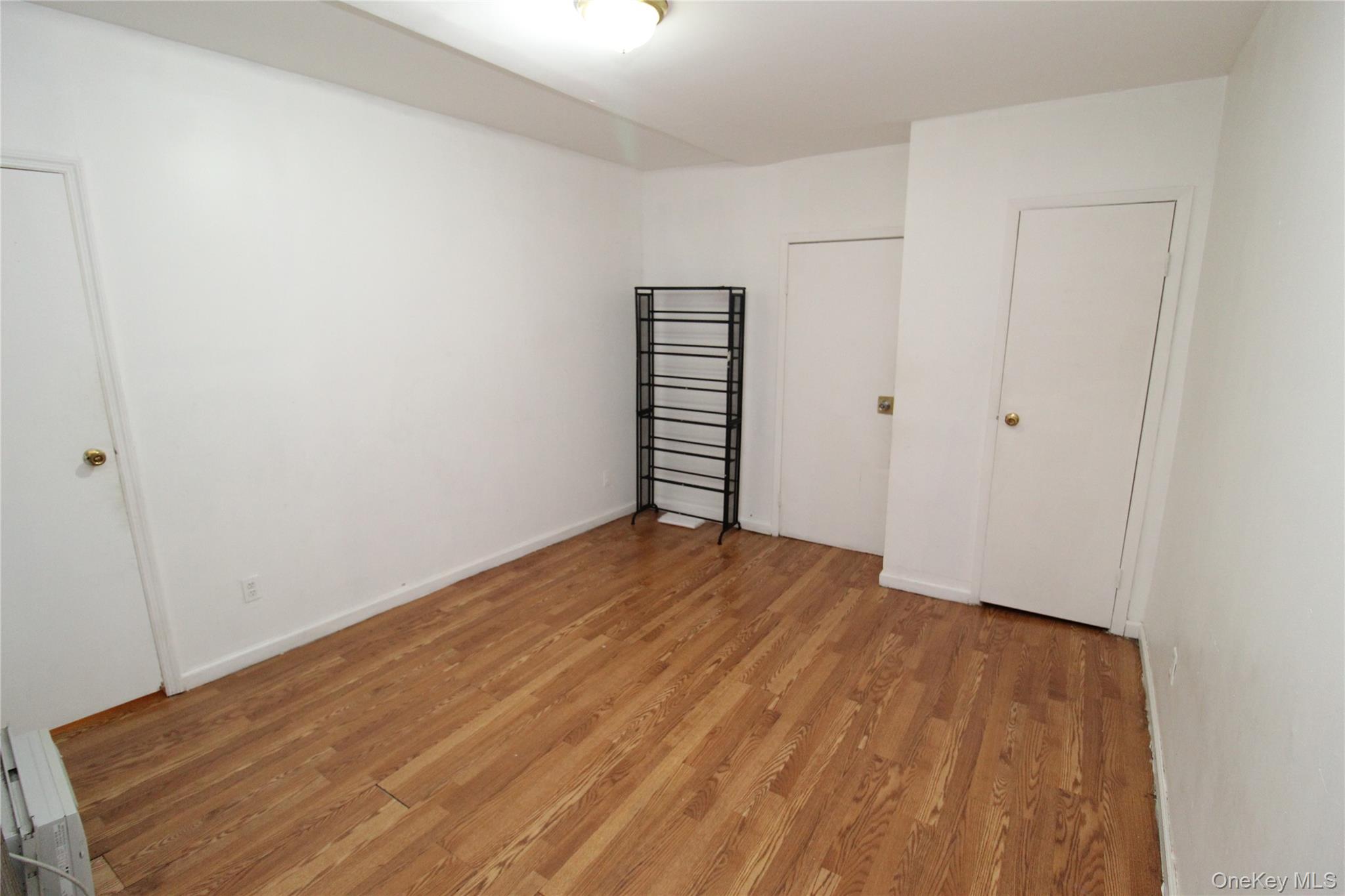 #1 photo, 211-77 Jamaica Avenue, クイーンズ区 Jamaica , NY 11428