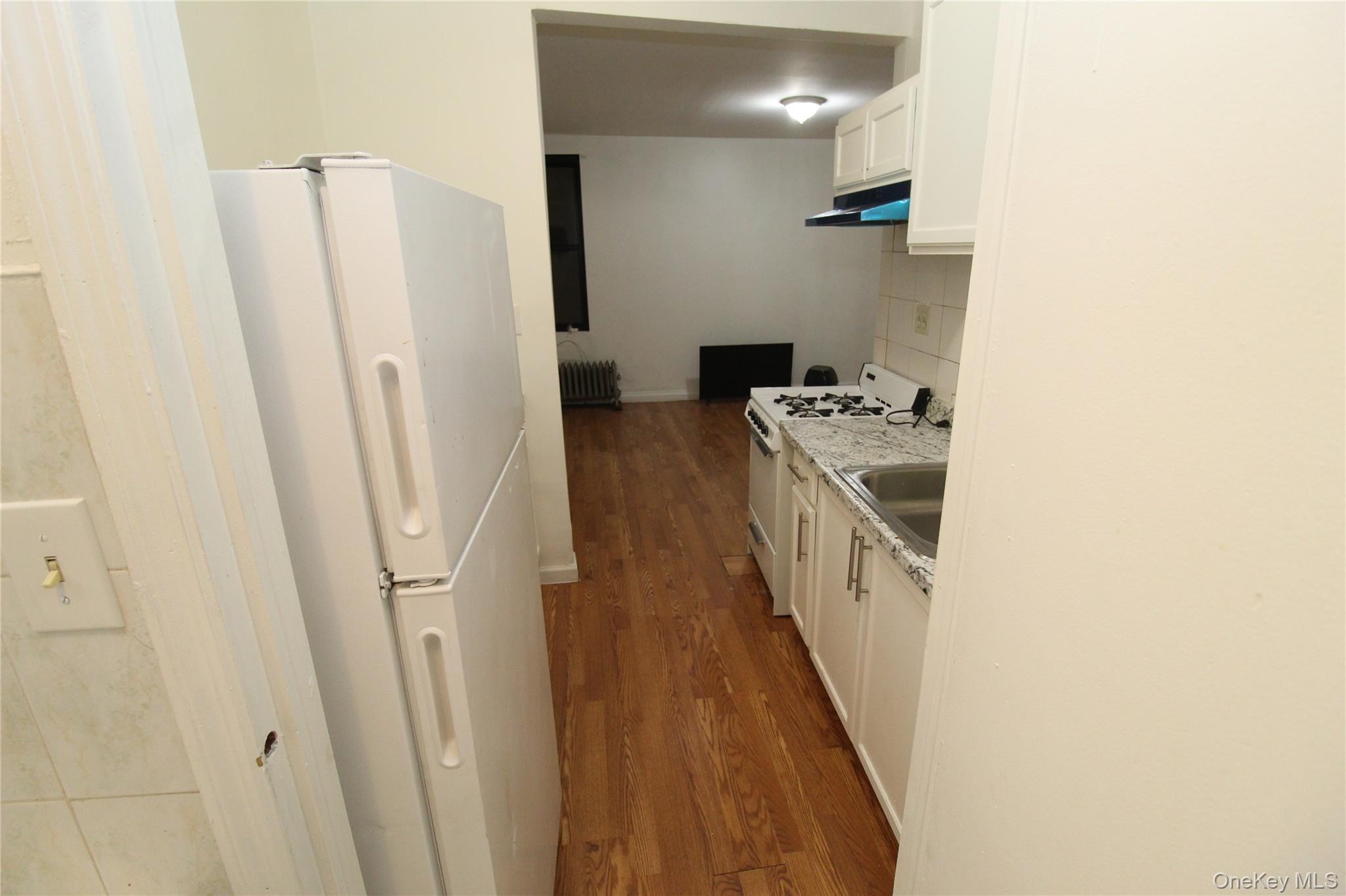 #11 photo, 211-77 Jamaica Avenue, クイーンズ区 Jamaica , NY 11428