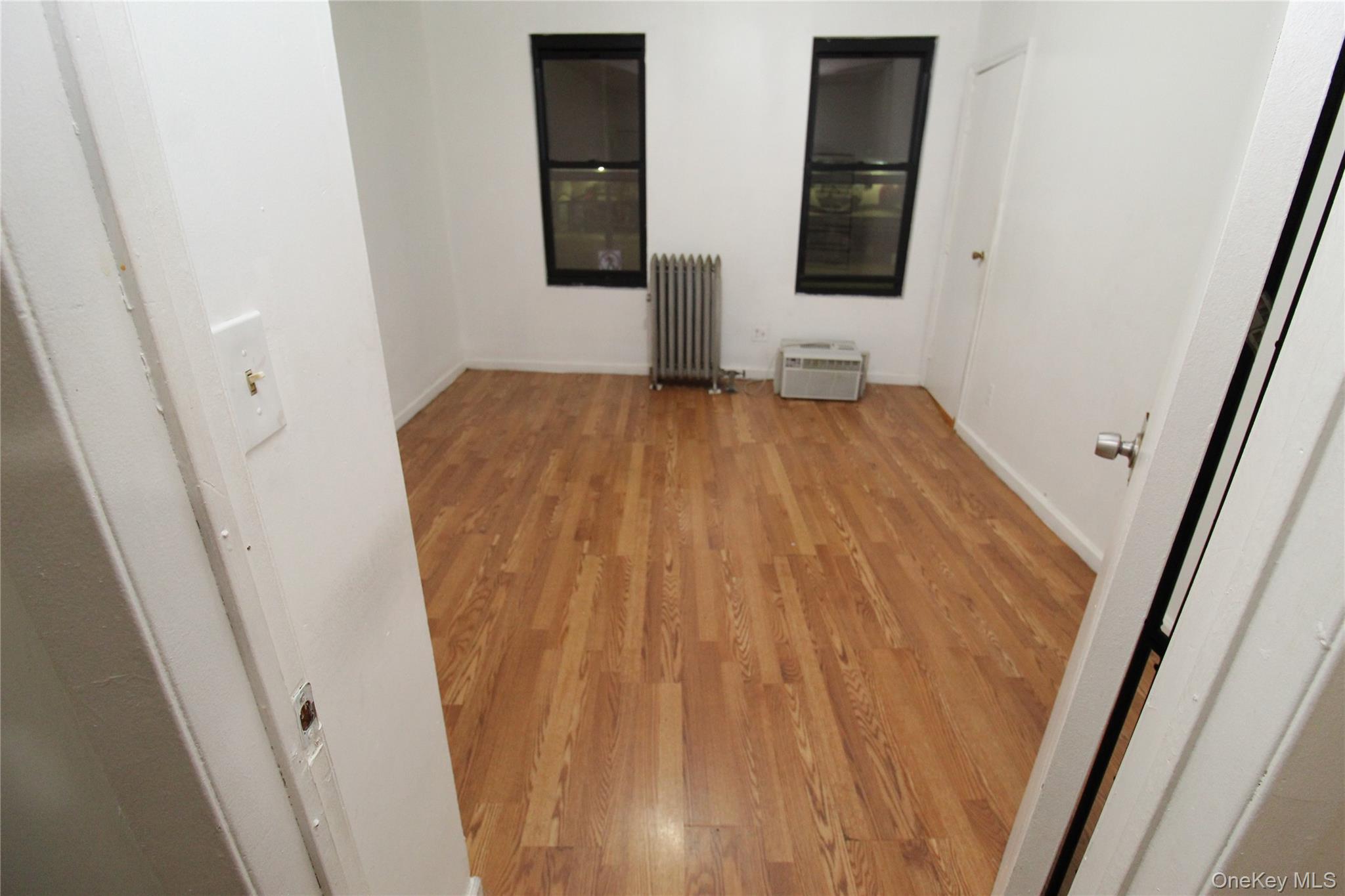 #3 photo, 211-77 Jamaica Avenue, クイーンズ区 Jamaica , NY 11428