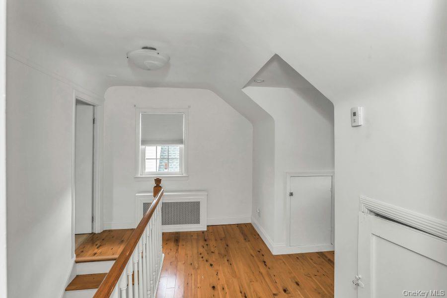 #14 photo, 16 William Street, New Hyde Park , NY 11040