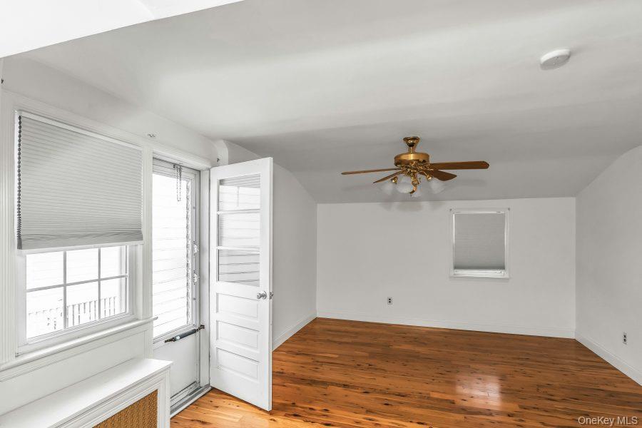 #18 photo, 16 William Street, New Hyde Park , NY 11040