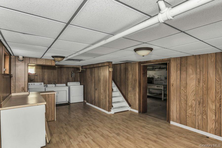 #19 photo, 16 William Street, New Hyde Park , NY 11040