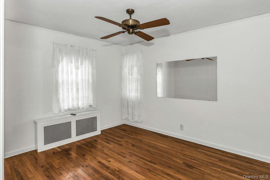 #7 photo, 16 William Street, New Hyde Park , NY 11040