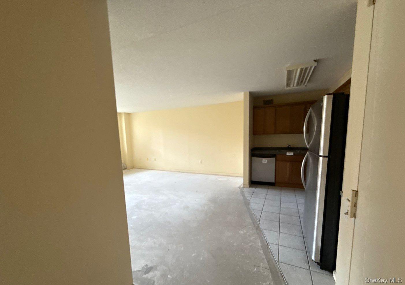 #3 photo, 221 Beach 80th Street, Rockaway Beach , NY 11693