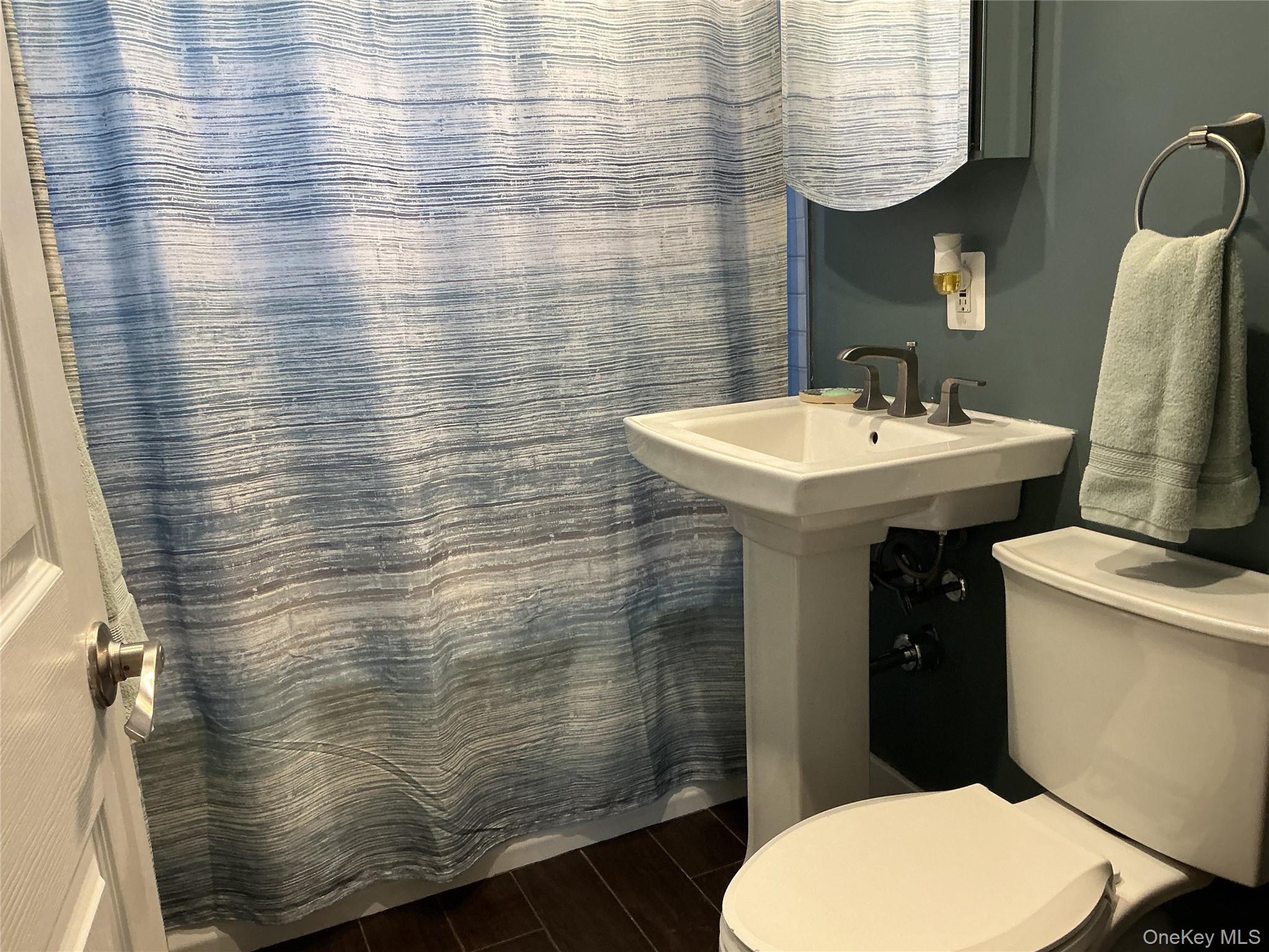 #10 photo, 29 Cottonwood Lane, ナッソー郡 Westbury , NY 11590