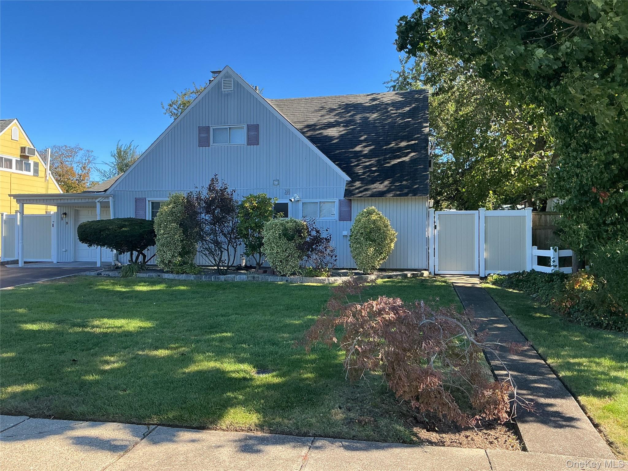 #2 photo, 29 Cottonwood Lane, ナッソー郡 Westbury , NY 11590