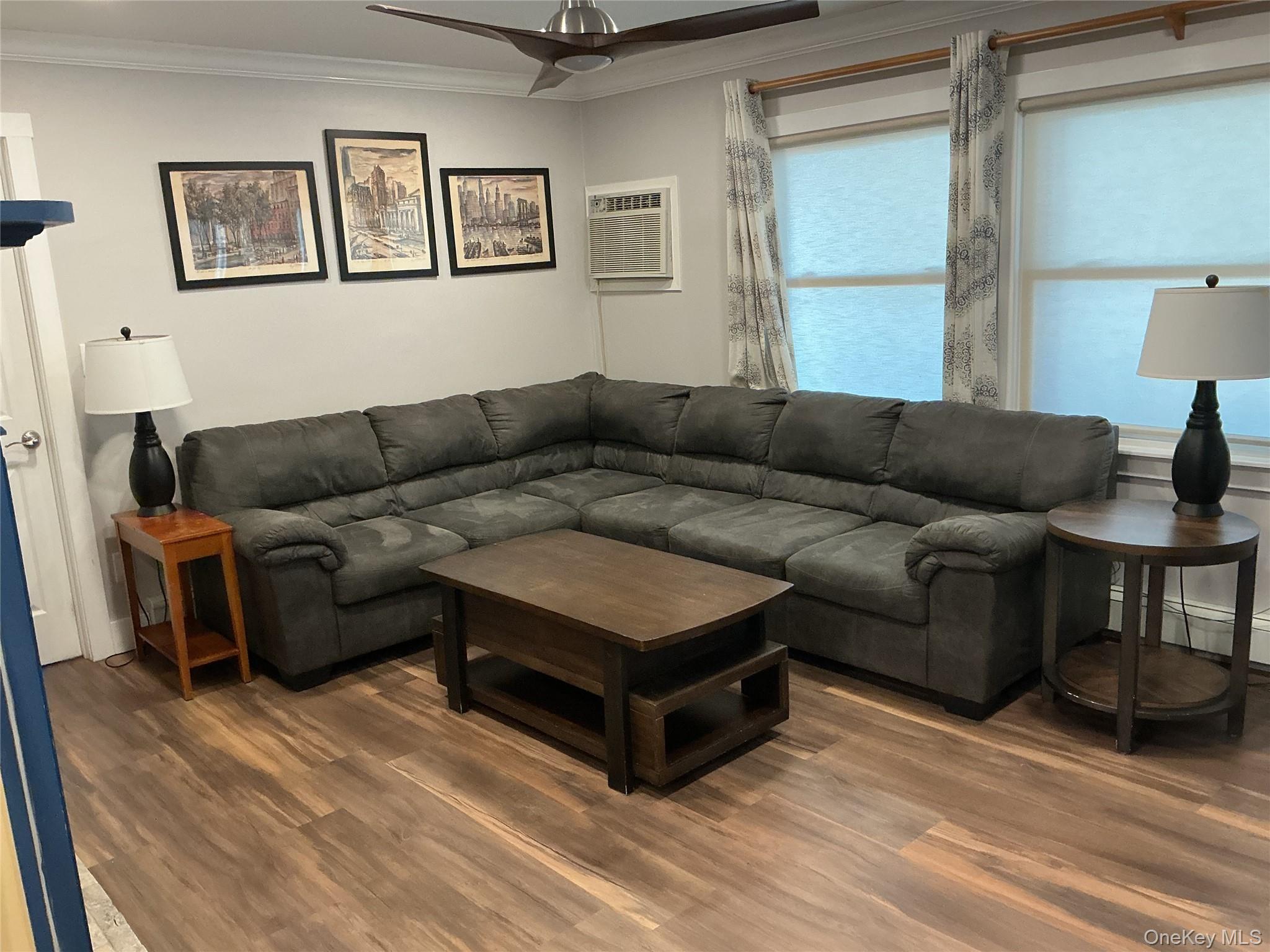 #7 photo, 29 Cottonwood Lane, ナッソー郡 Westbury , NY 11590