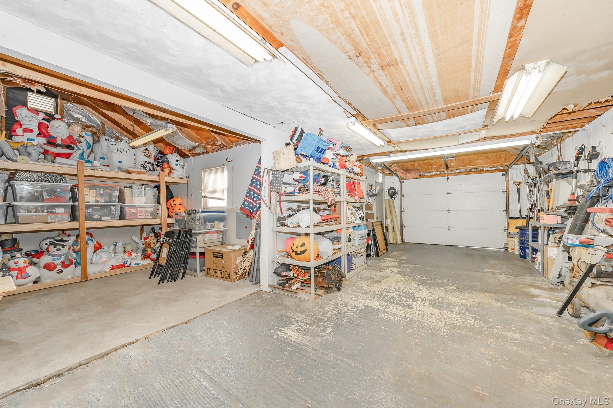 #19 photo, 1019 Carll Drive, Bay Shore , NY 11706