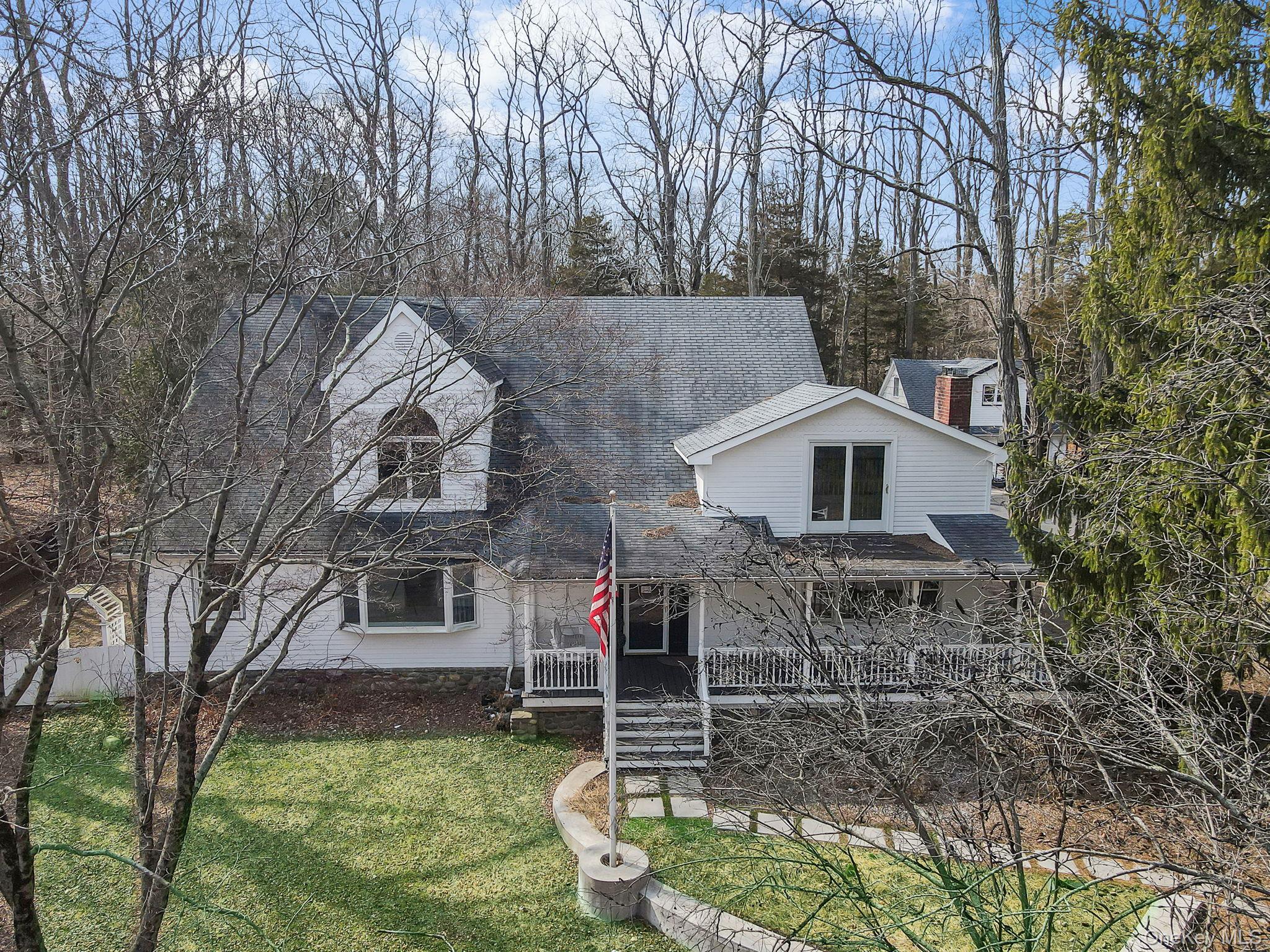 #2 photo, 12 Lakeside Drive, サフォーク郡 Middle Island , NY 11953