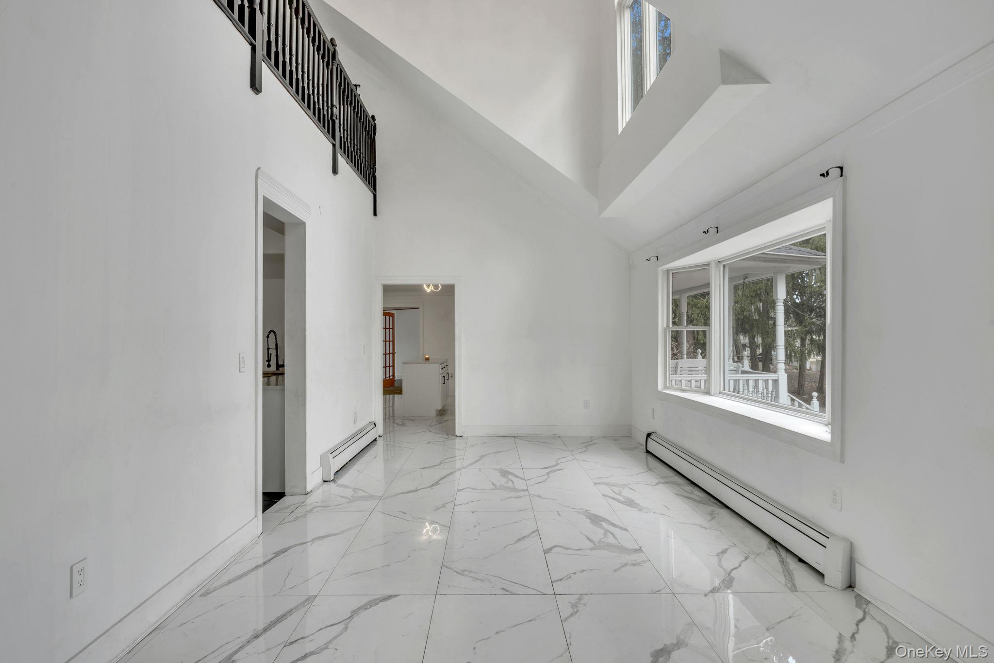 #7 photo, 12 Lakeside Drive, サフォーク郡 Middle Island , NY 11953