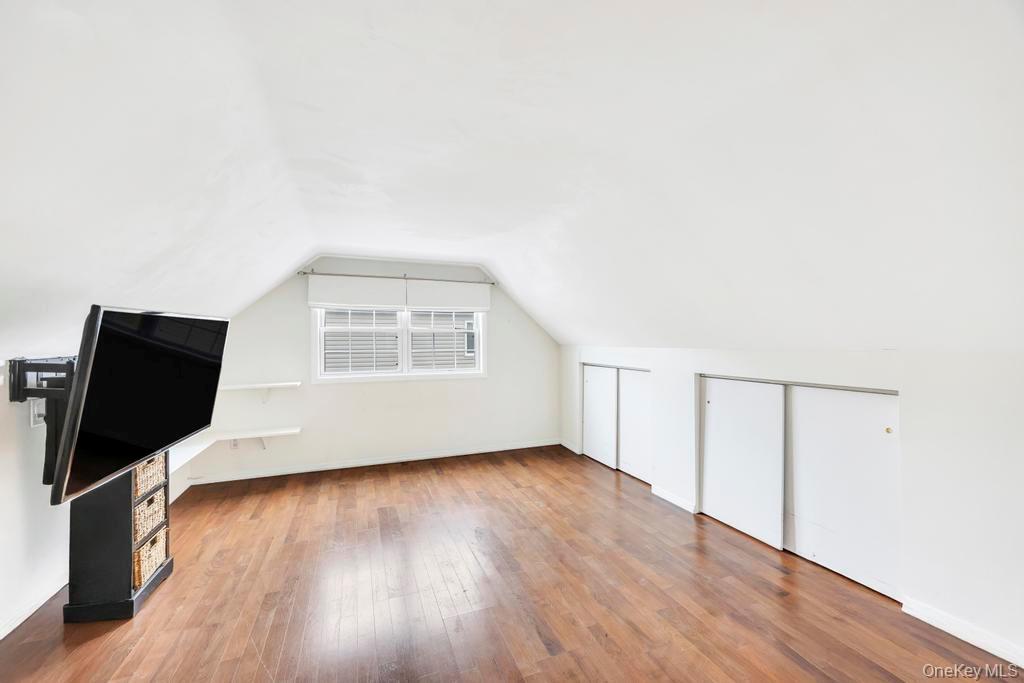 #15 photo, 60 Underhill Avenue, ナッソー郡 Hicksville , NY 11801