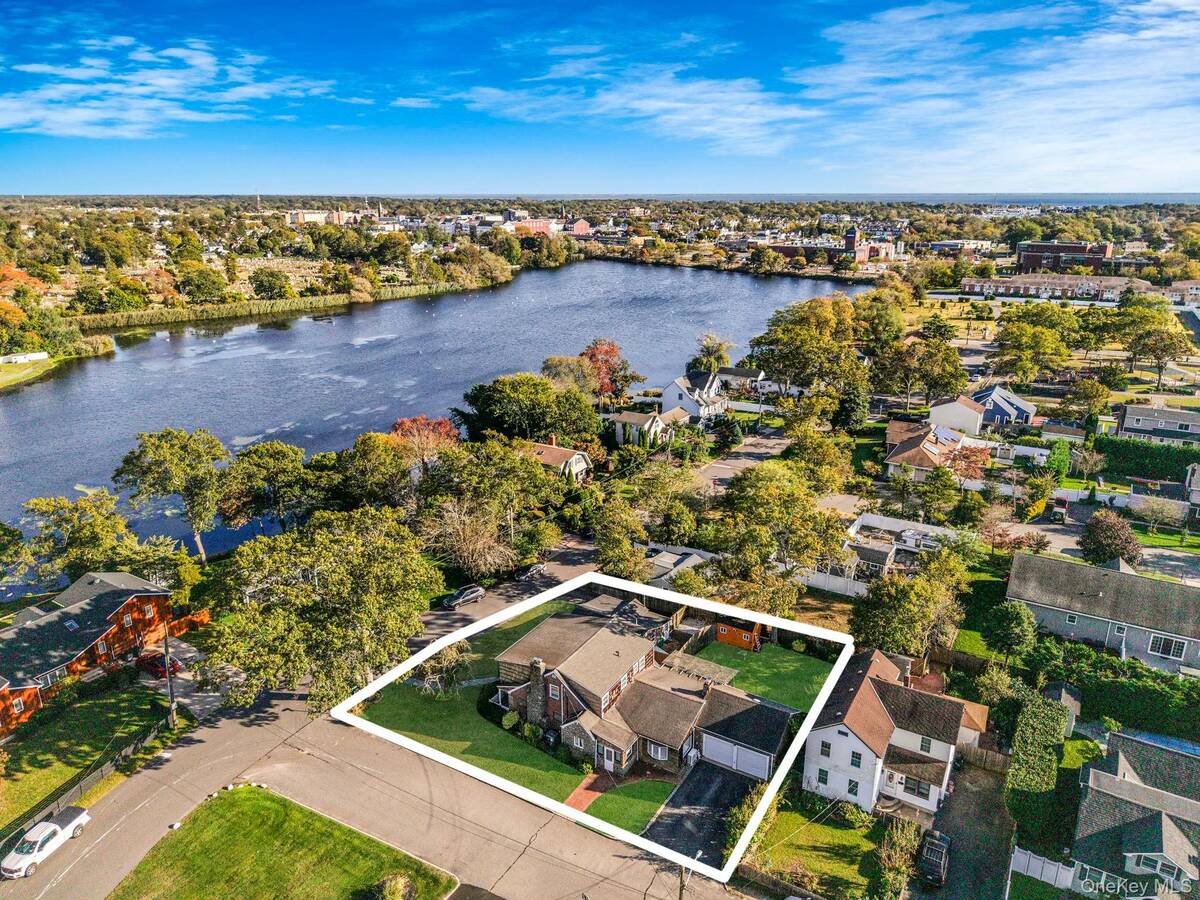 #5 photo, 60 Lake Shore Drive, サフォーク郡 Patchogue , NY 11772