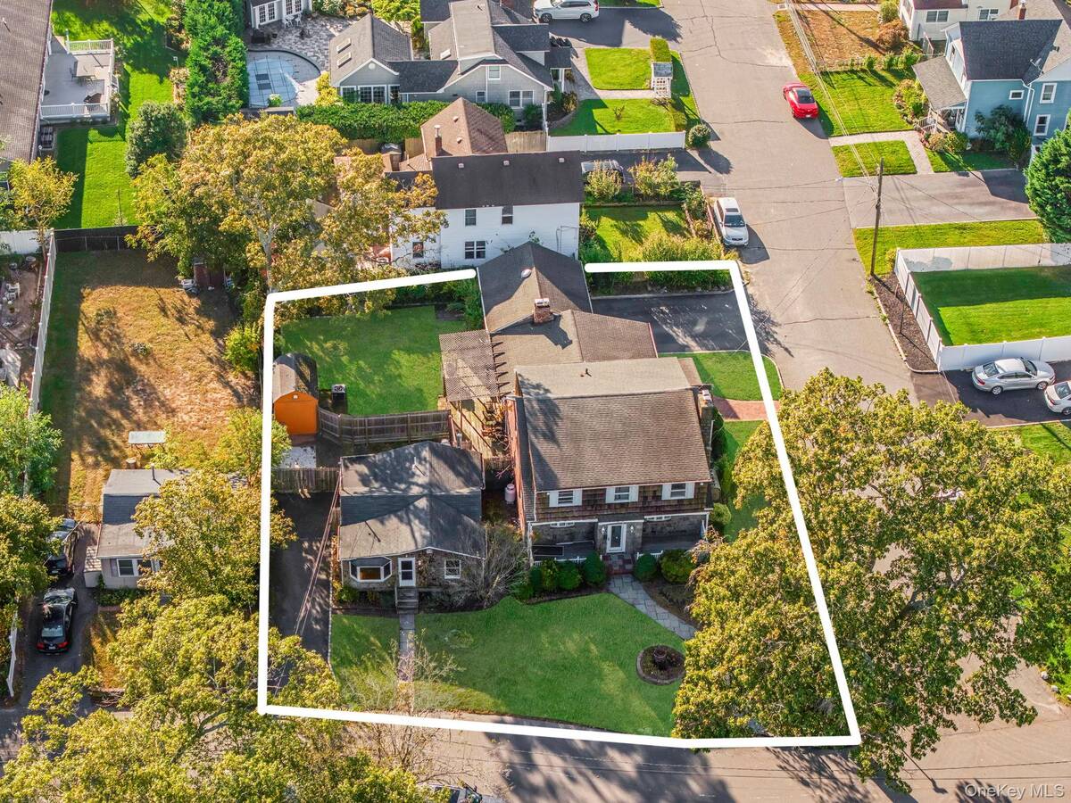 #2 photo, 56-60 Lake Shore Drive, サフォーク郡 Patchogue , NY 11772