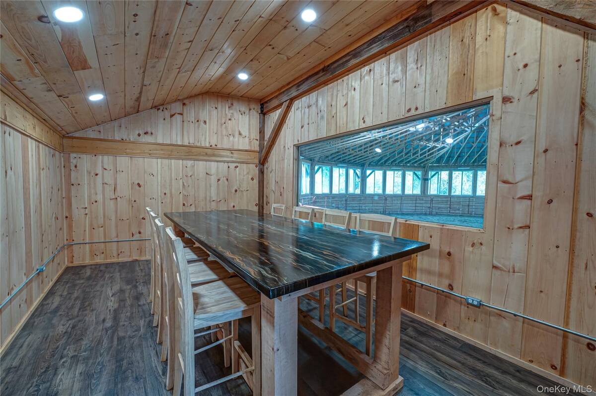 #16 photo, 2746 Sound Avenue, サフォーク郡 Riverhead , NY 11901